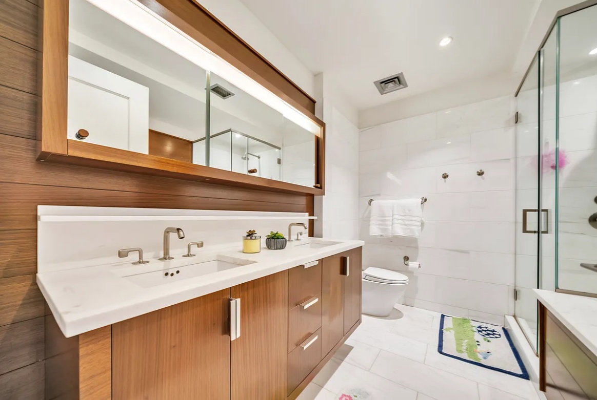 #5 photo, New York City, Lincoln Square , NY 10069