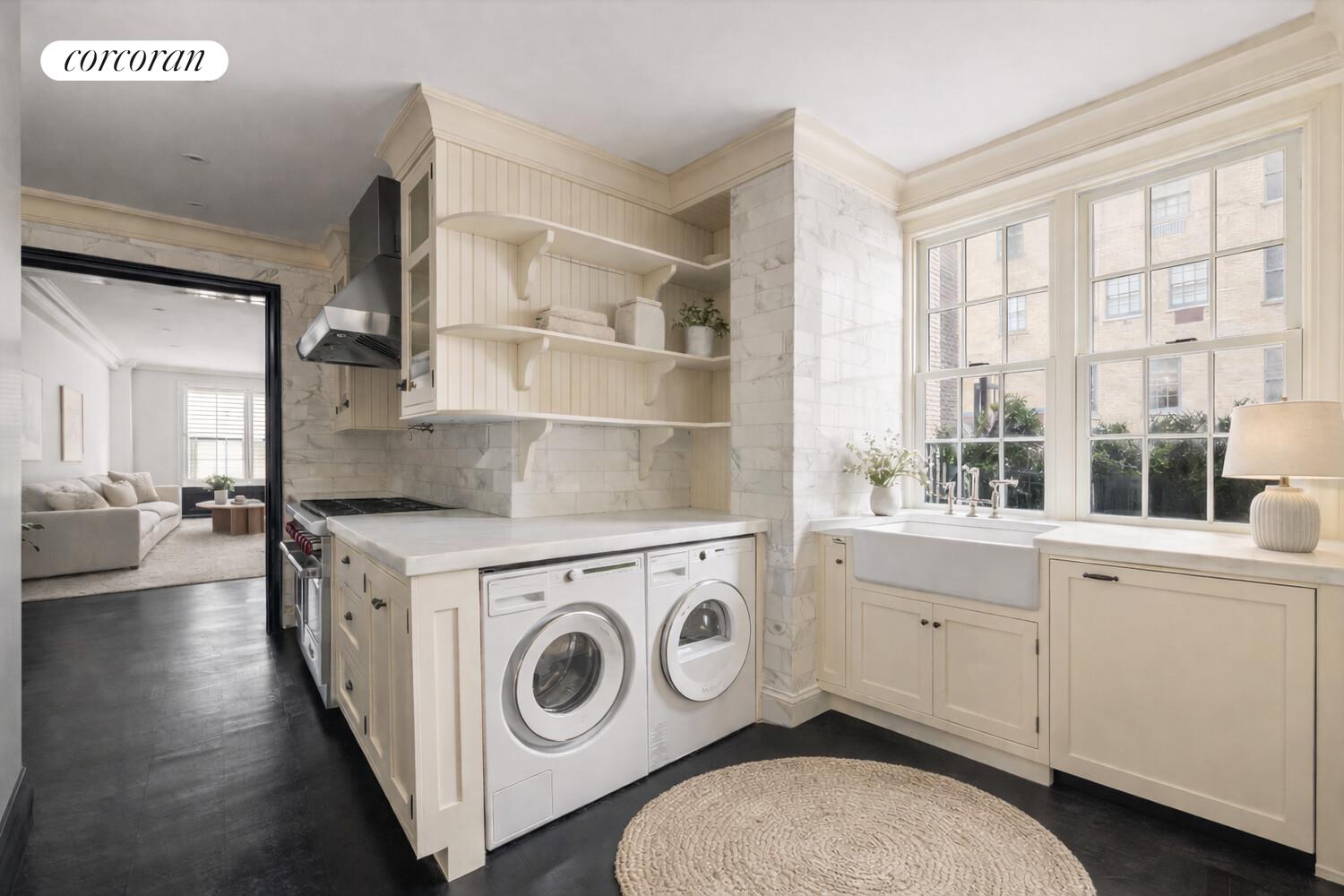 #4 photo, 50 E 72ND Street, Lenox Hill , NY 10021