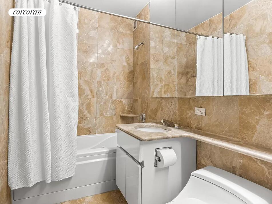 #3 photo, New York City, Sutton Place , NY 10022