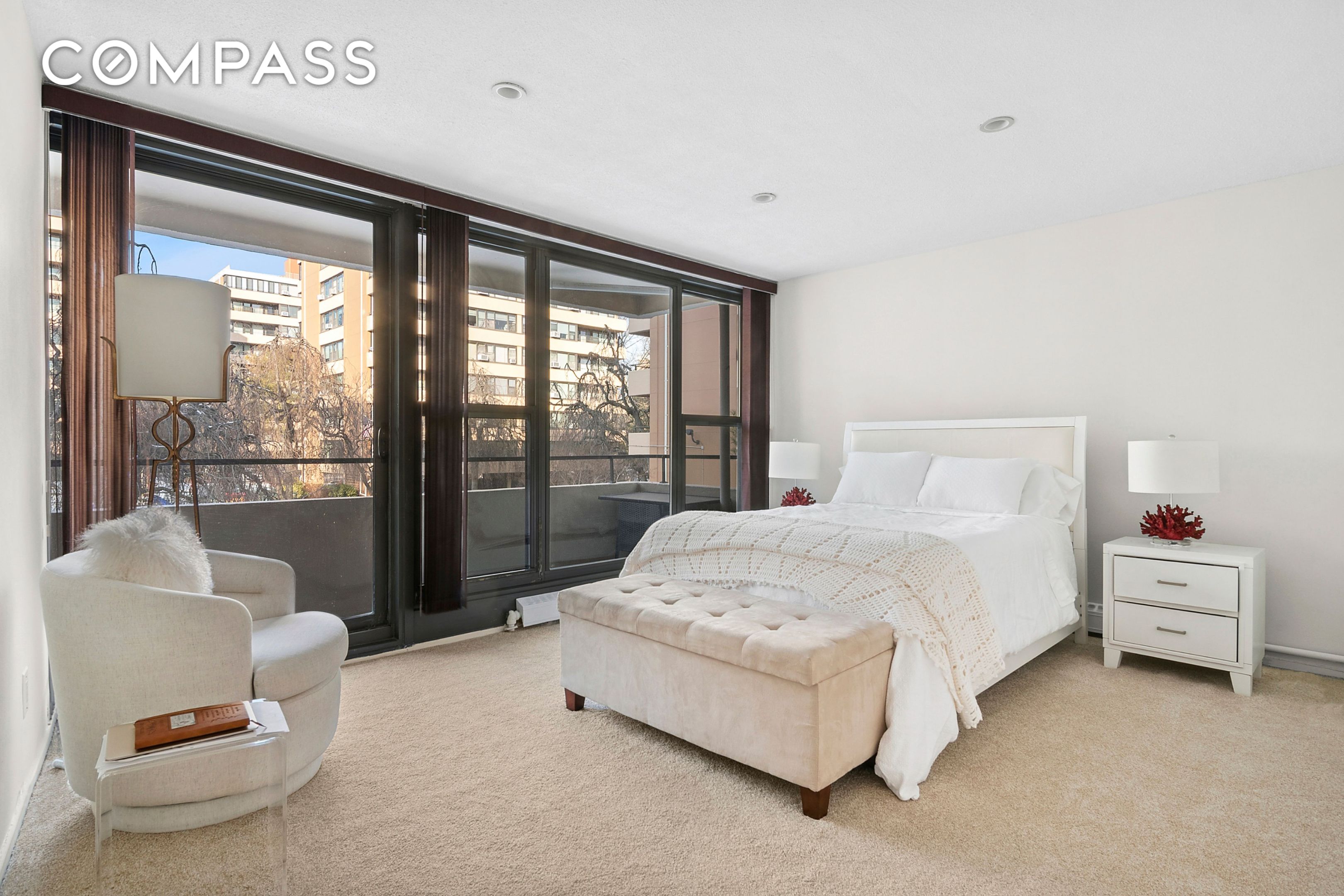 #5 photo, 9-20 166th Street, 뉴욕퀸즈 Whitestone , NY 11357