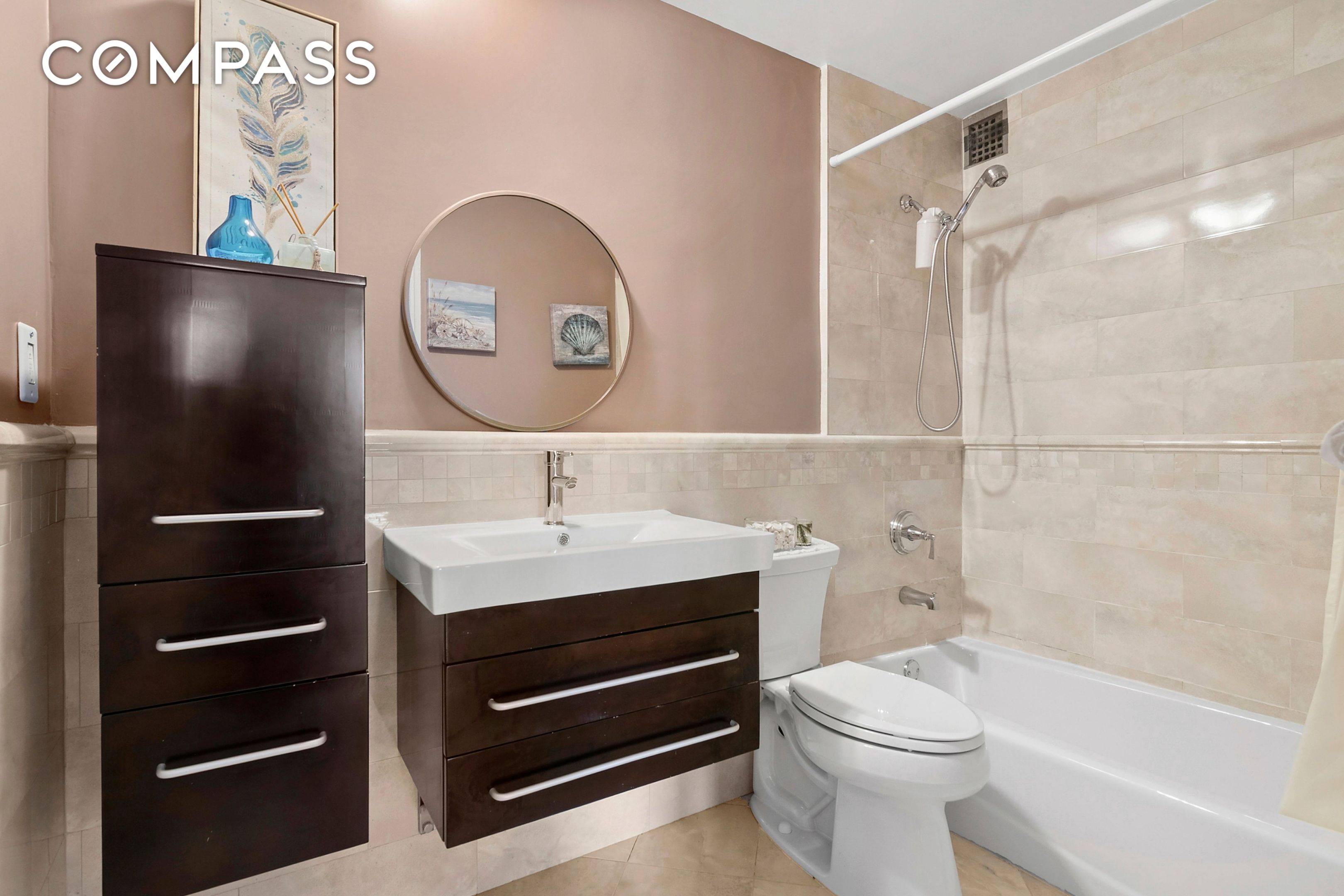 #8 photo, 9-20 166th Street, 뉴욕퀸즈 Whitestone , NY 11357