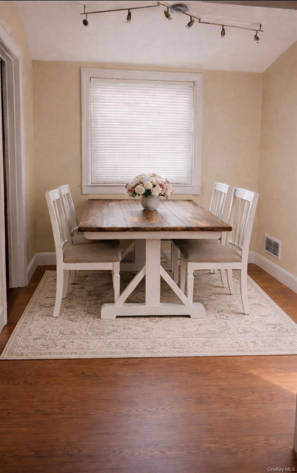 #6 photo, Lindenhurst, Lindenhurst , NY 11757