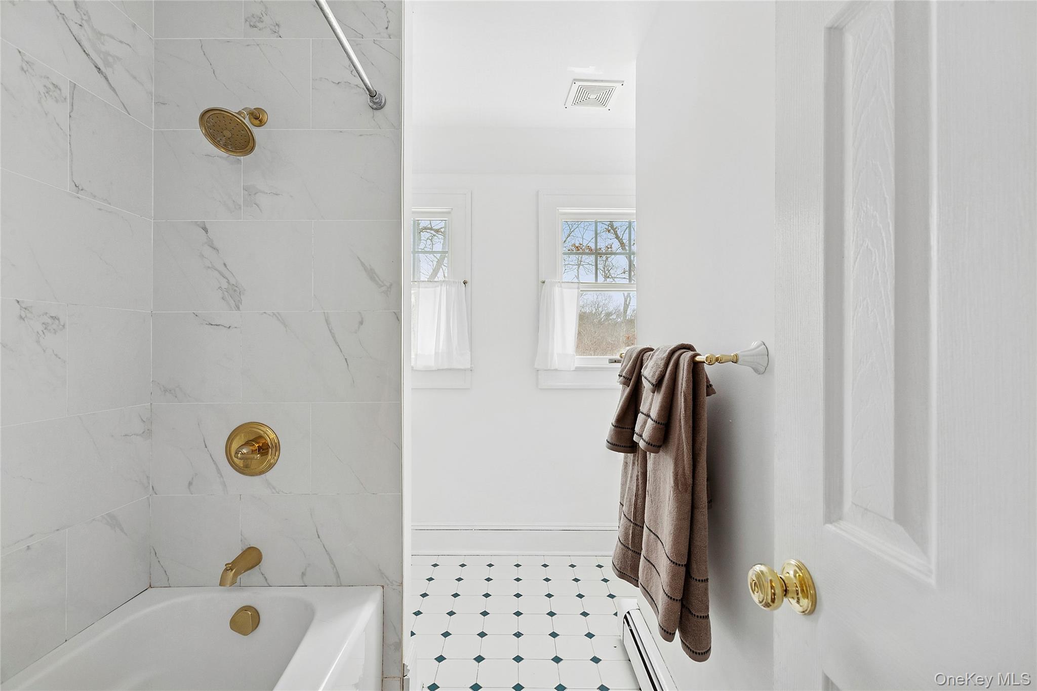 #13 photo, 1025 Long Creek Drive, Southold , NY 11971