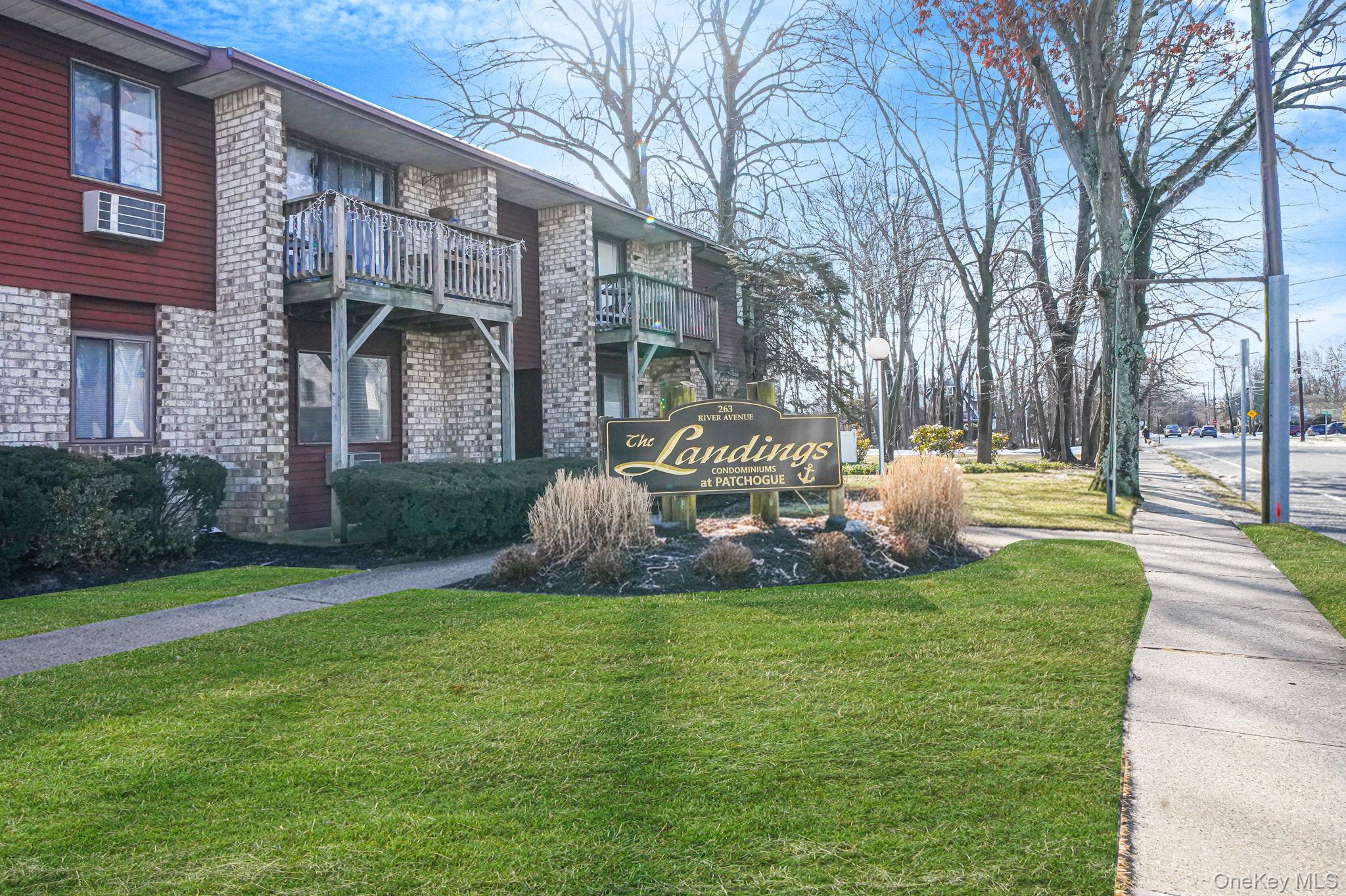 #19 photo, 263 River Avenue, সাফোক কাউন্টি Patchogue , NY 11772