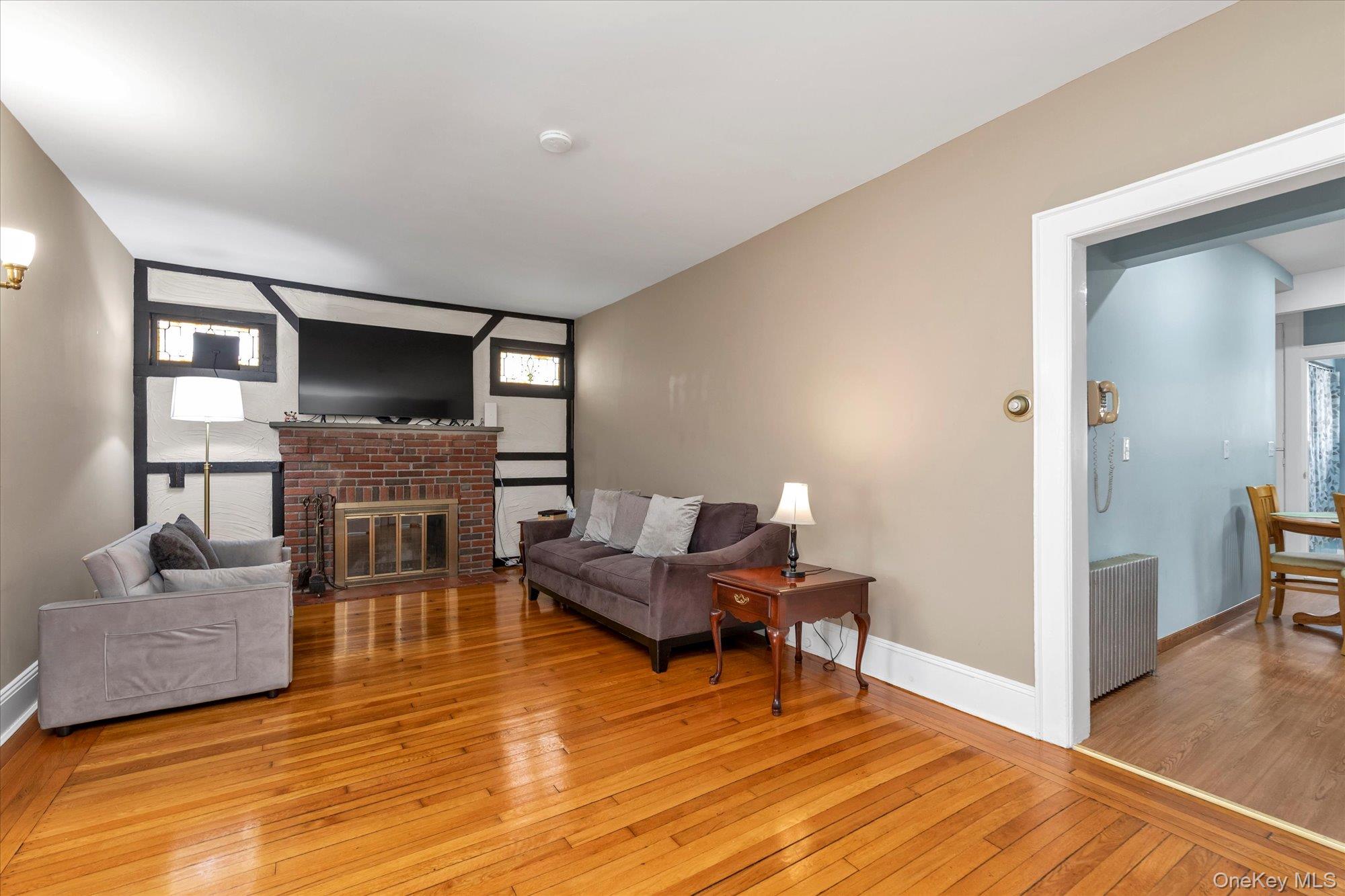 #5 photo, 23 Thompson Place, ناسو Lynbrook , NY 11563