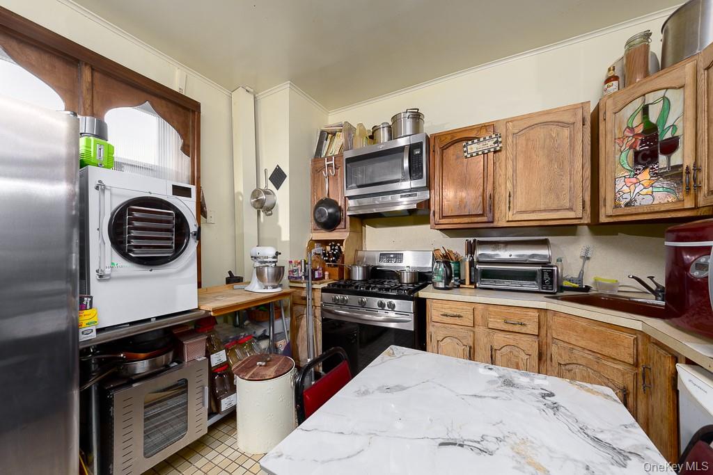 #4 photo, 8919 Bedell Lane, 브루클린 Brooklyn , NY 11236