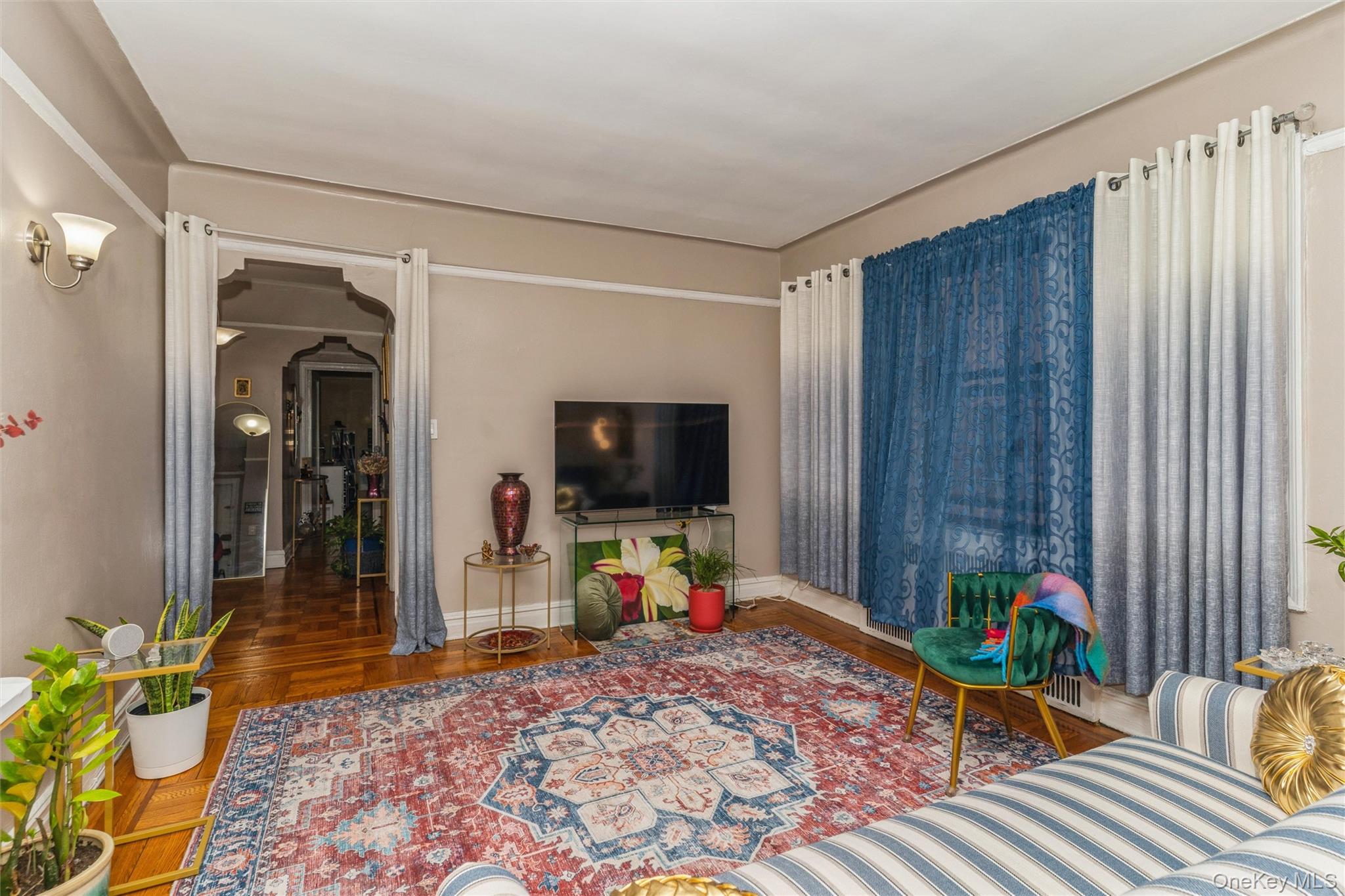 #4 photo, 35-30 73rd Street, Jackson Heights , NY 11372