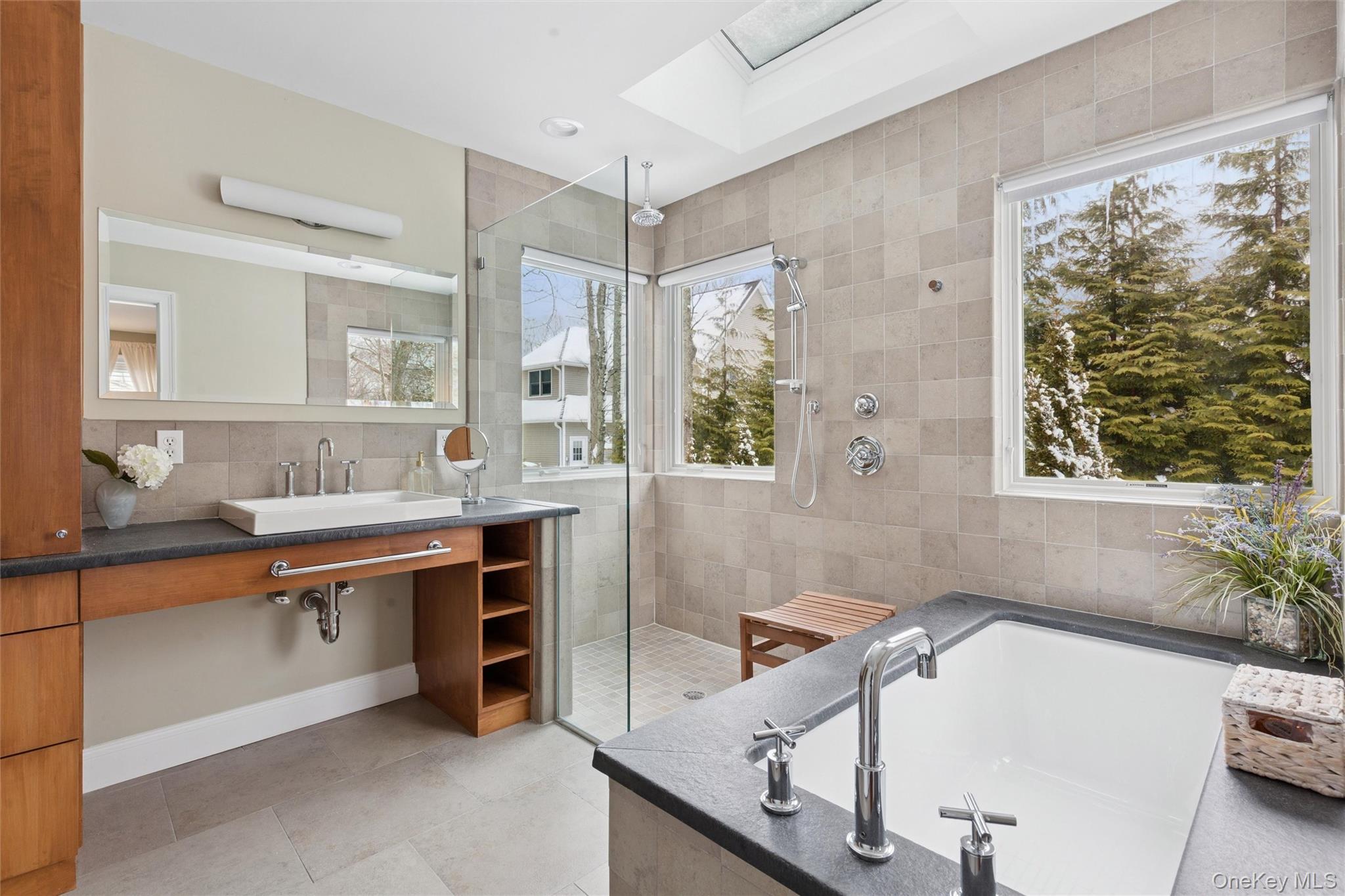 #14 photo, 2150 Haywaters Road, 롱 아일랜드 Cutchogue , NY 11935