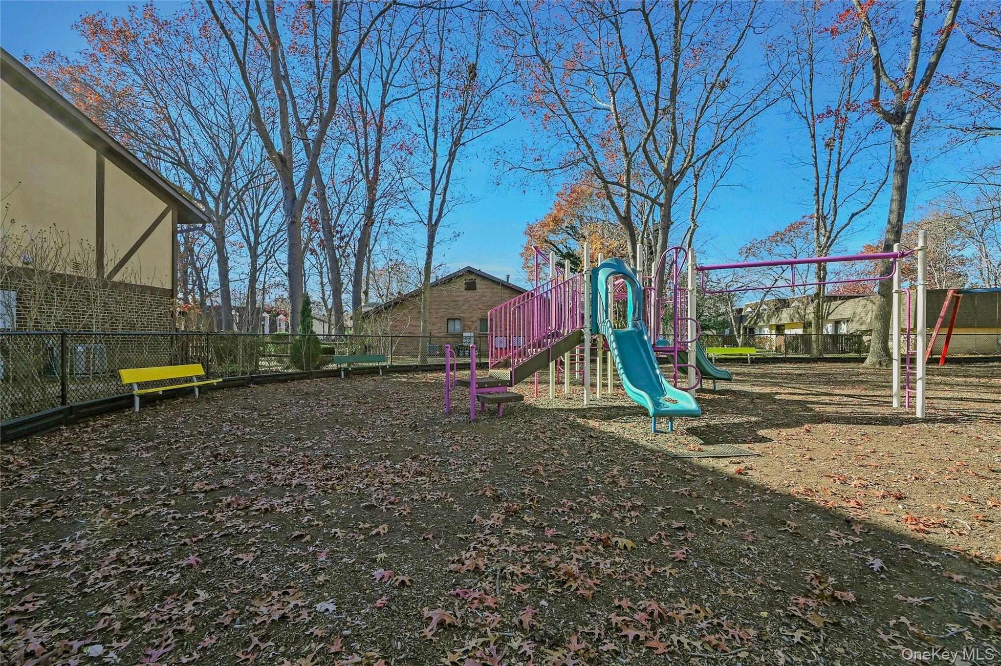 #20 photo, 174 Sagamore Hills Drive, 롱 아일랜드 Port Jefferson Station , NY 11776