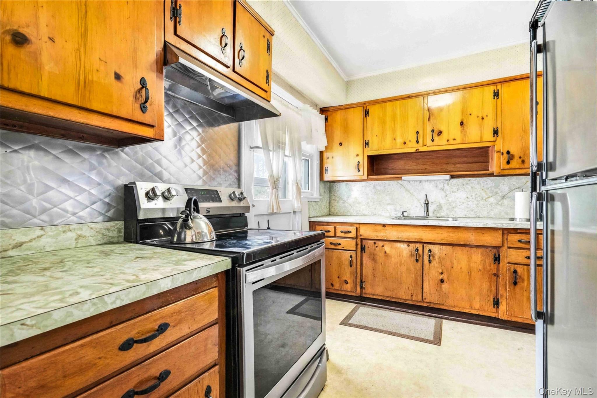 #14 photo, 1097 Carll Drive, Bay Shore , NY 11706