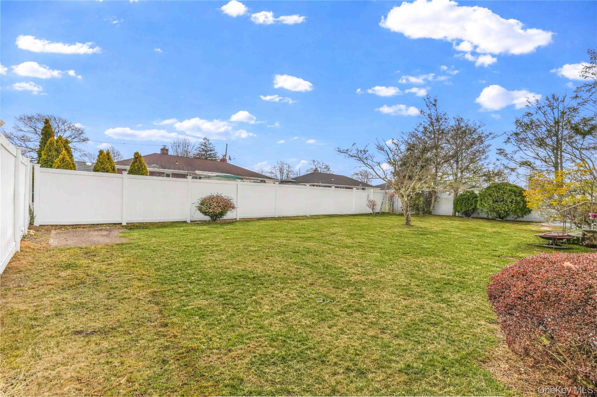 #20 photo, 1097 Carll Drive, Bay Shore , NY 11706