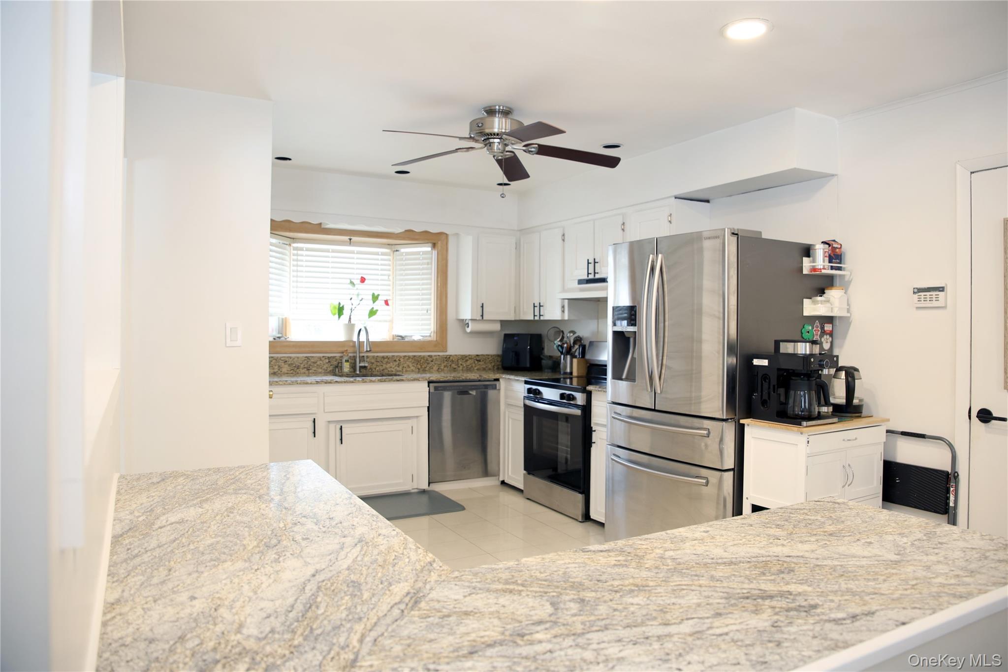 #11 photo, 22 Berkshire Road, West Babylon , NY 11704