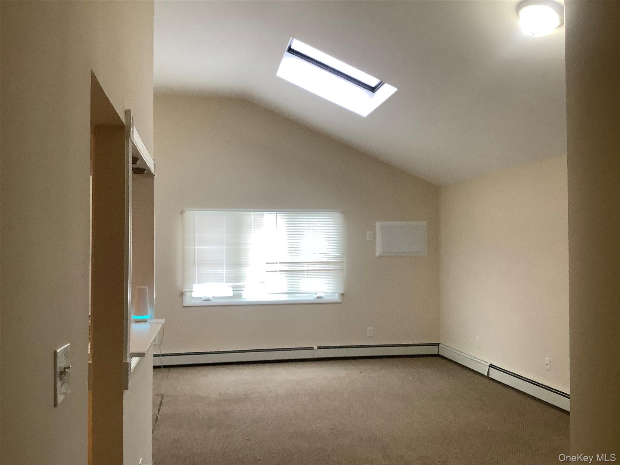 #3 photo, 89 Bedford Avenue, 롱 아일랜드 Mastic , NY 11950