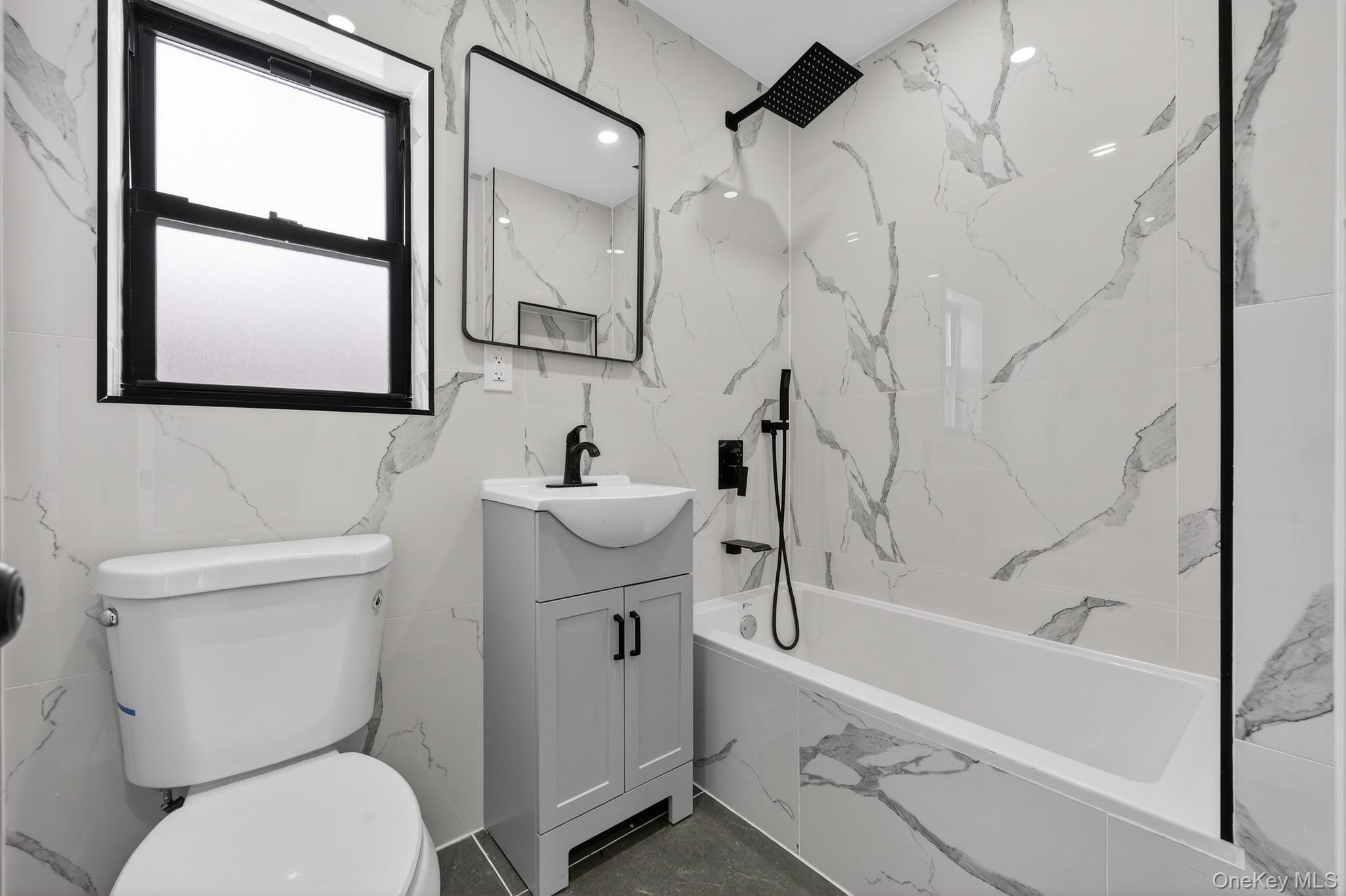 #11 photo, 186-14 121st Avenue, Saint Albans , NY 11412