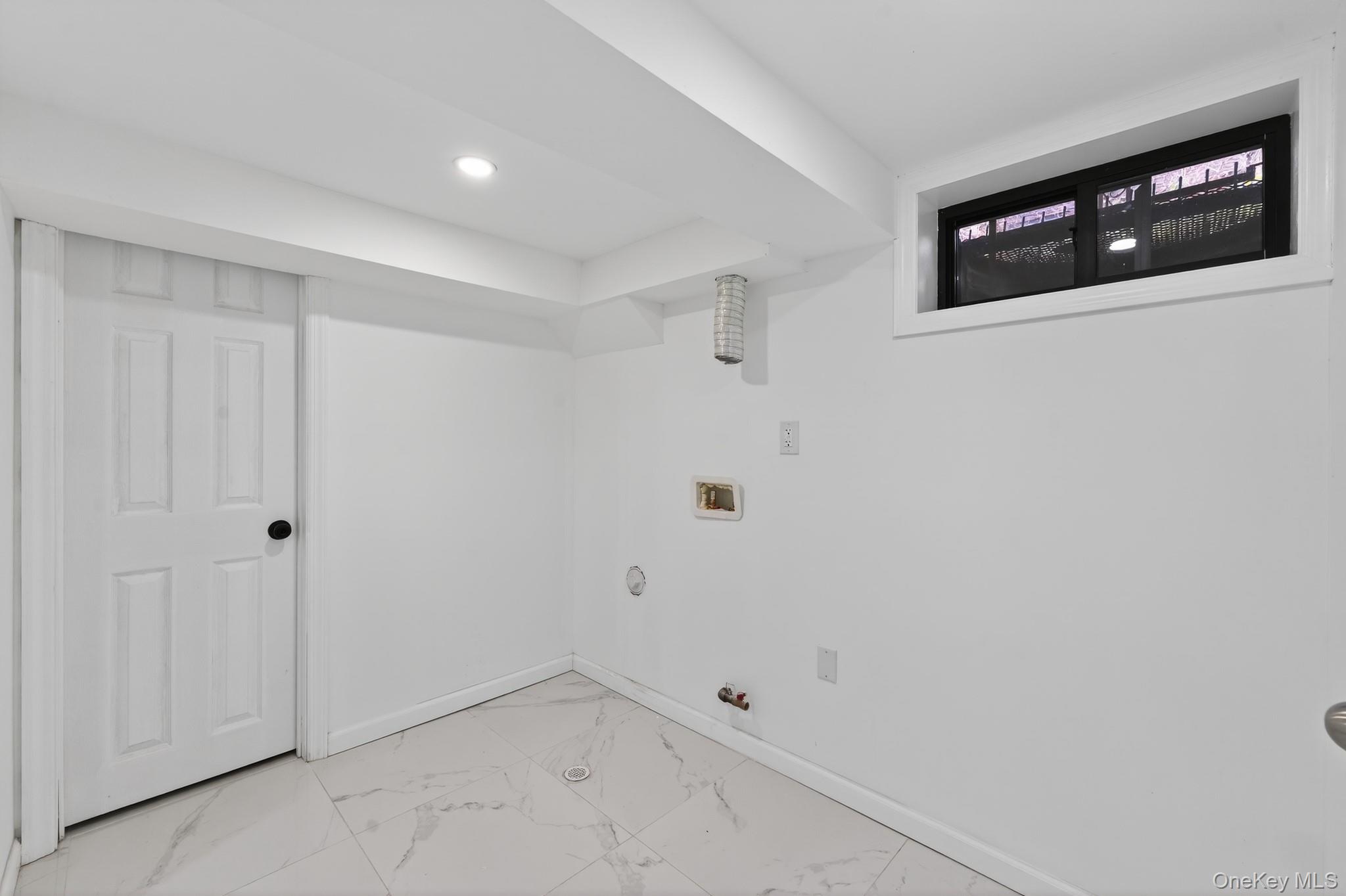 #13 photo, 186-14 121st Avenue, Saint Albans , NY 11412