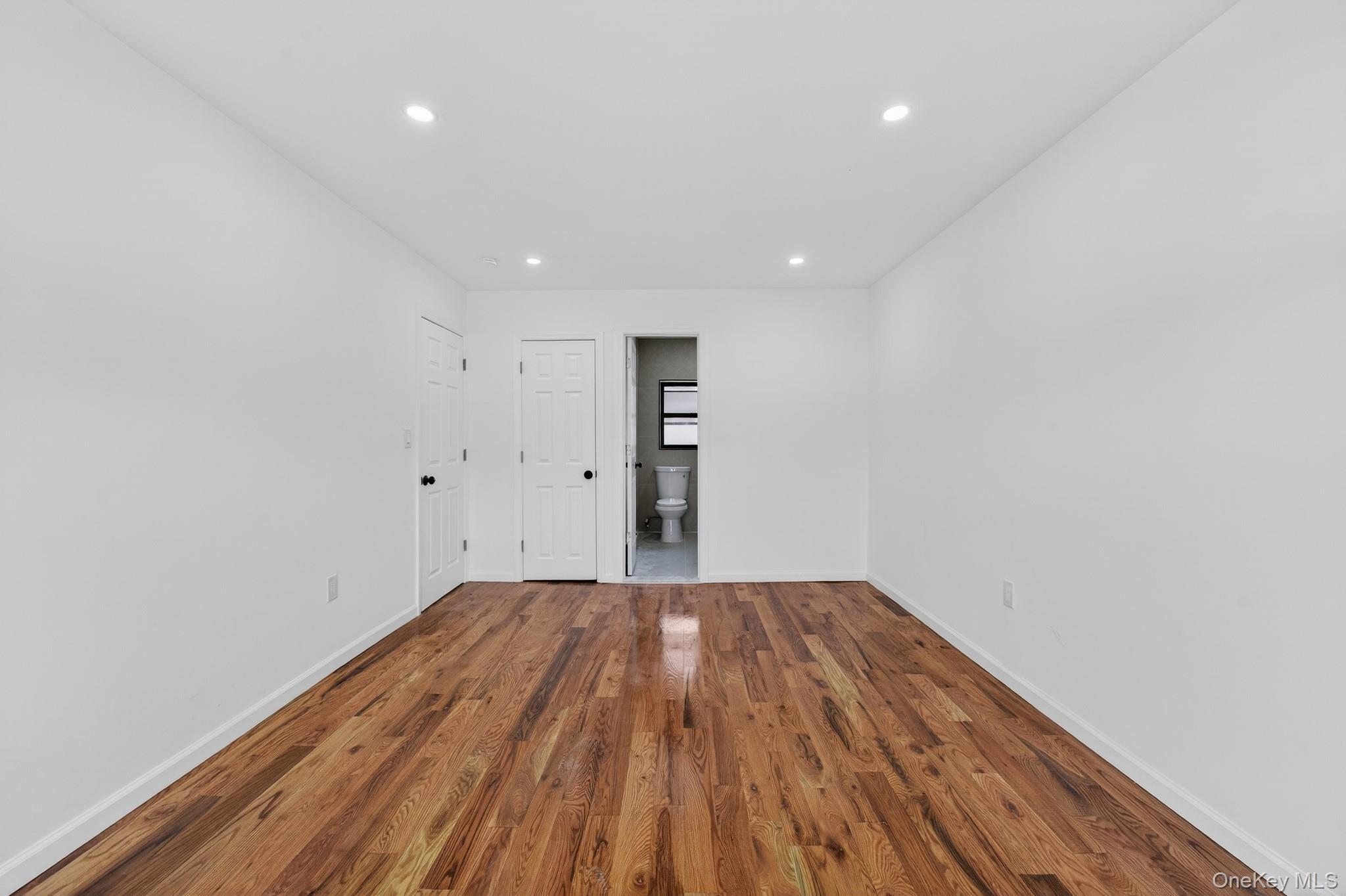 #7 photo, 186-14 121st Avenue, Saint Albans , NY 11412