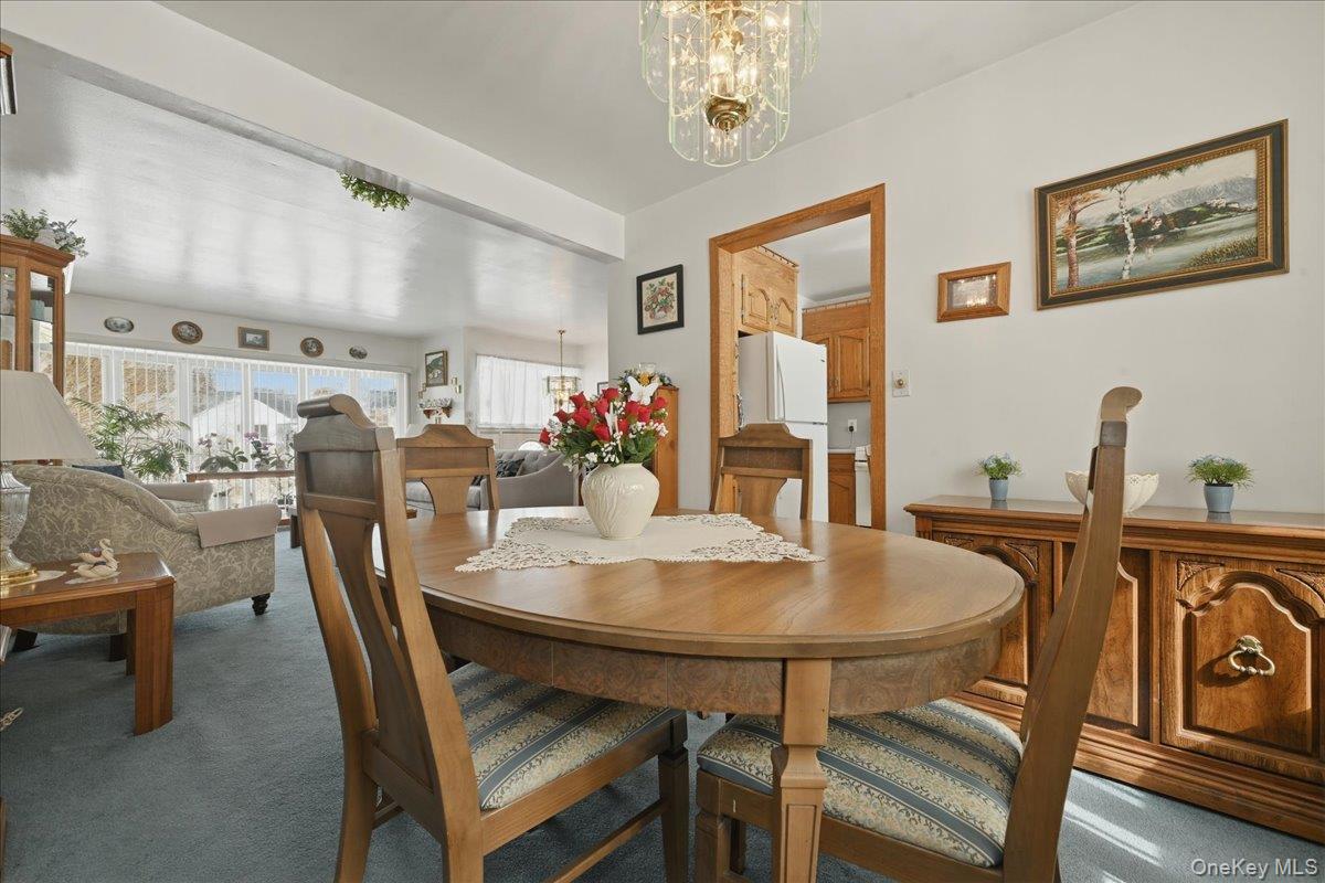 #10 photo, 366 Clearmeadow Drive, מחוז נסאו East Meadow , NY 11554