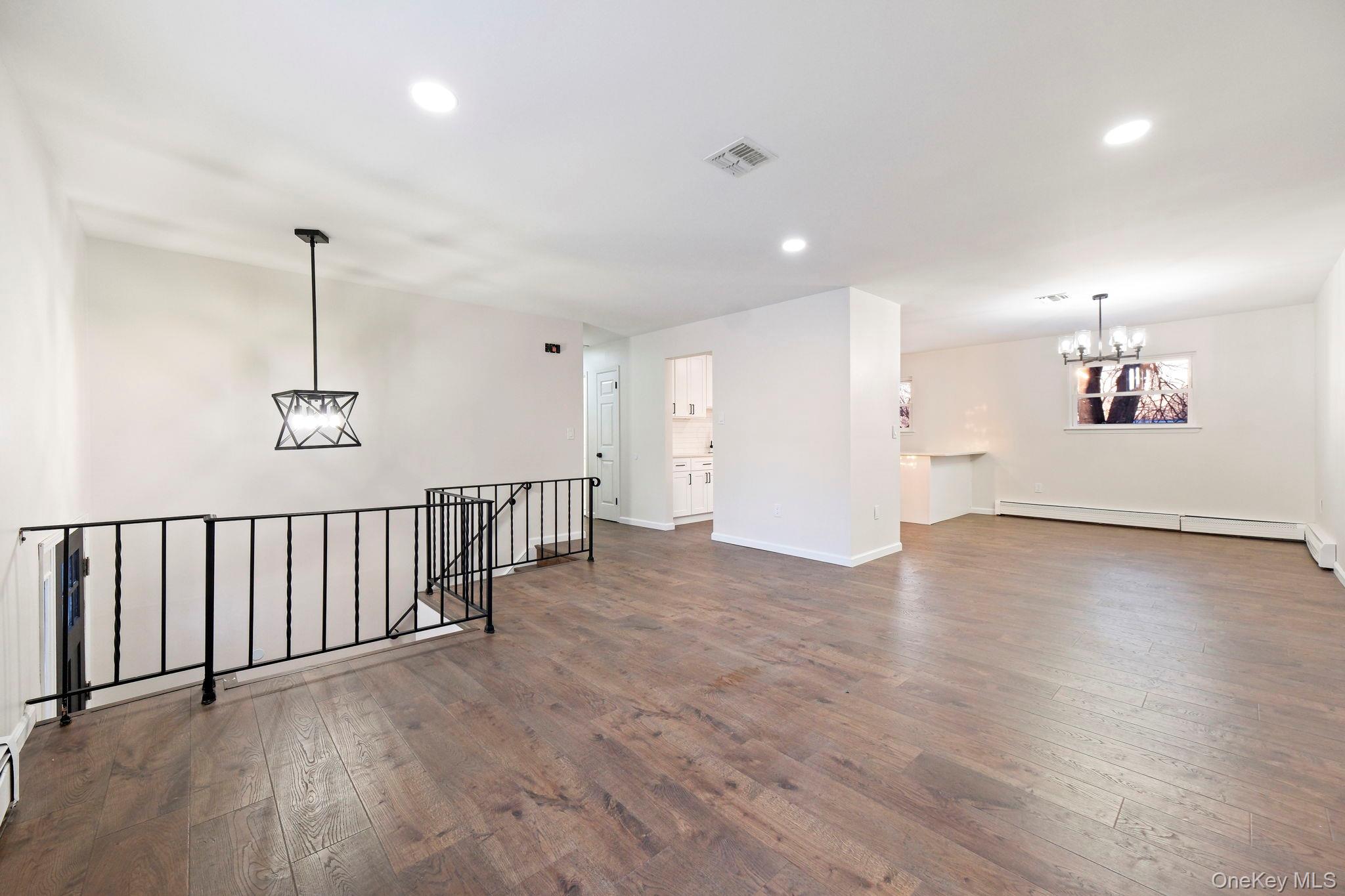 #4 photo, 15 Decker Drive, Washingtonville , NY 10992