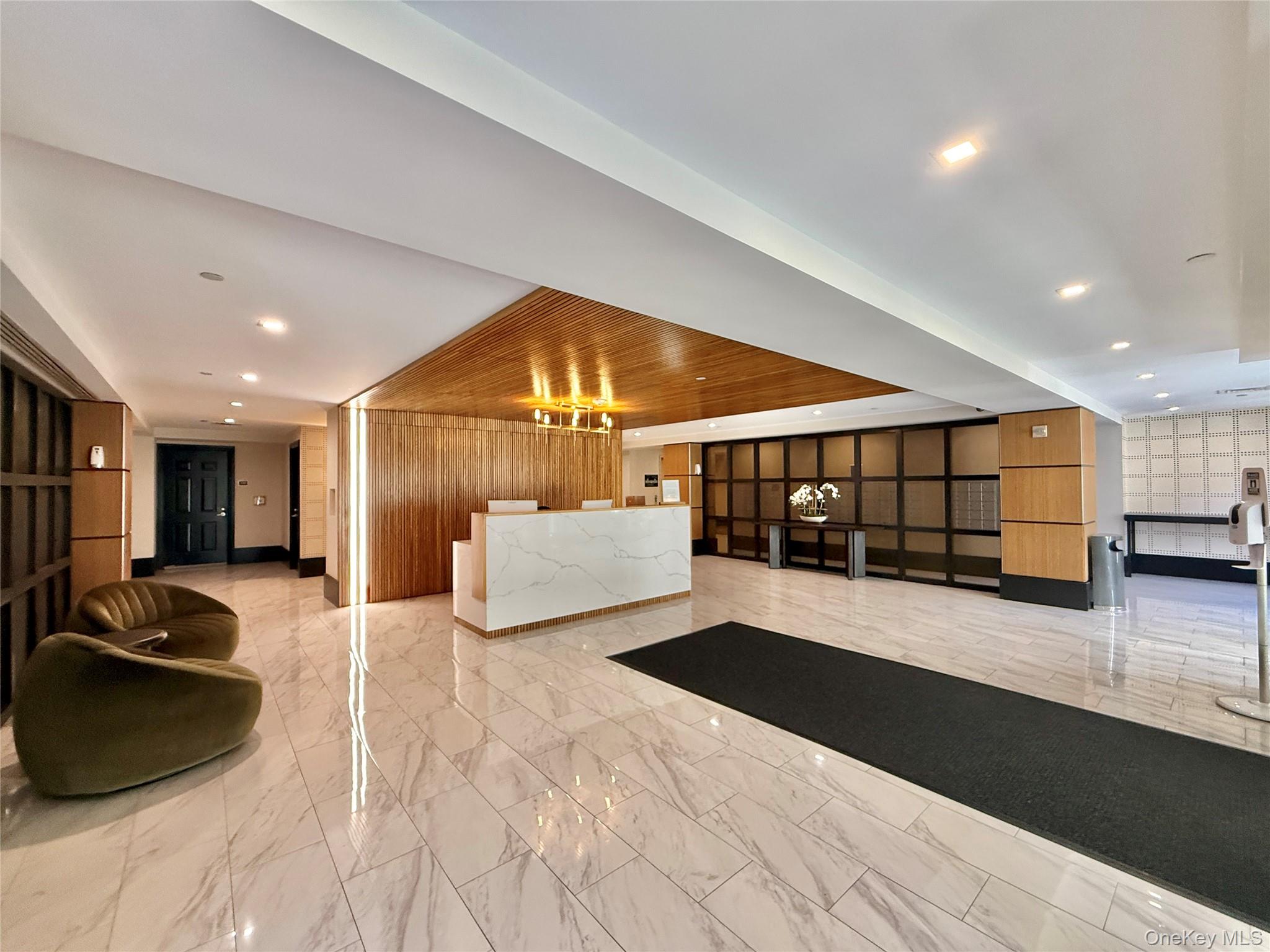 #2 photo, 300 Mamaroneck Avenue, White Plains , NY 10605