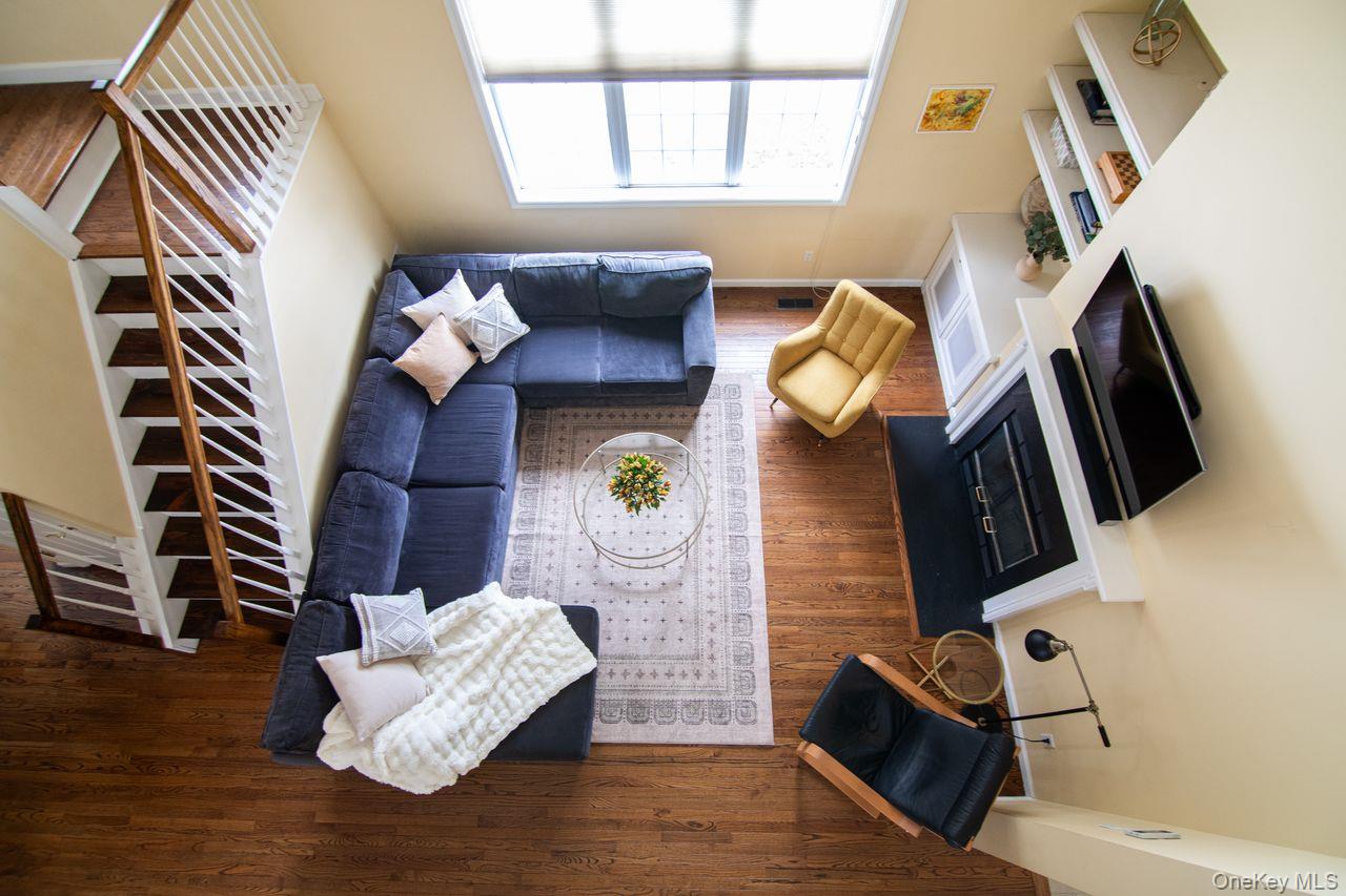 #18 photo, 141 Friendship Court, White Plains , NY 10603