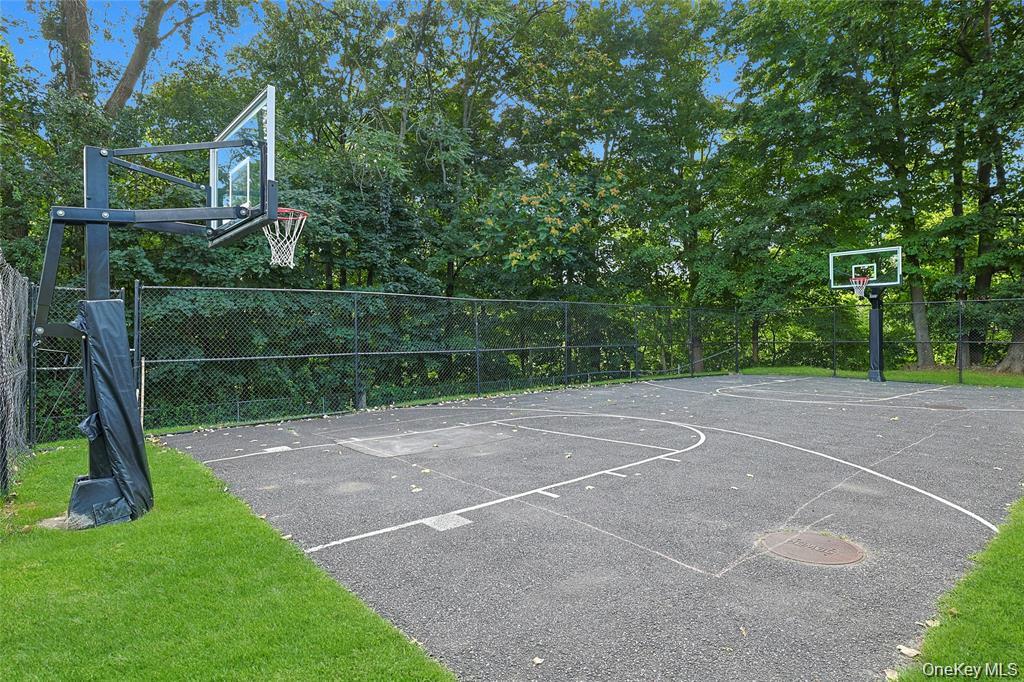 #16 photo, 208 Harris Road, Bedford Hills , NY 10507