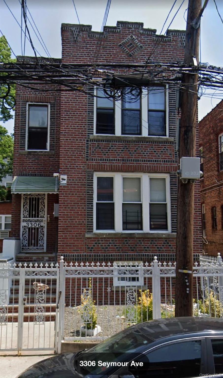 #1 photo, 3306 Seymour Avenue, Bronx , NY 10469