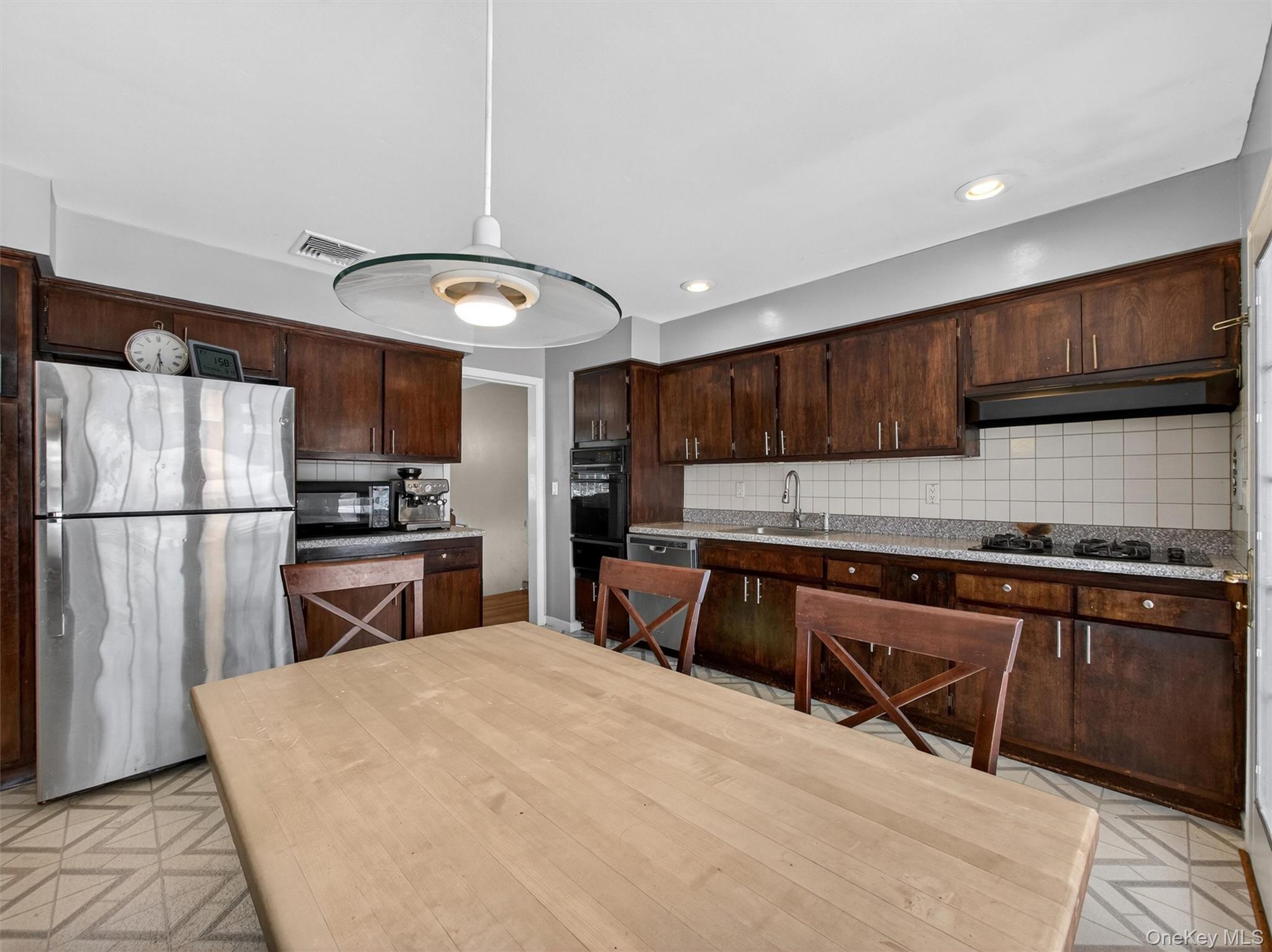 #17 photo, 36 E Mayer Drive, Suffern , NY 10901