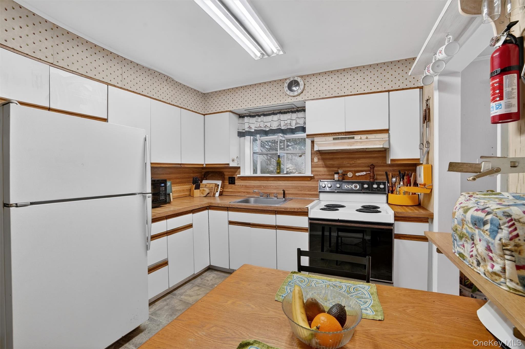 #10 photo, 2954 Meadowcrest Drive, Yorktown Heights , NY 10598