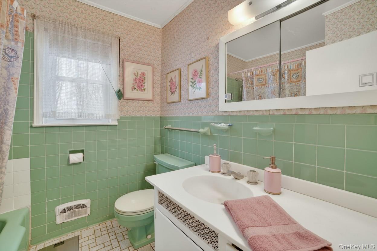 #15 photo, 2954 Meadowcrest Drive, Yorktown Heights , NY 10598