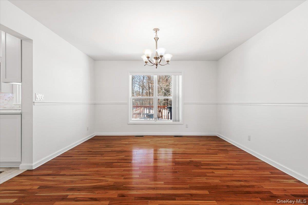 #11 photo, 44 Greenvale Circle, White Plains , NY 10607