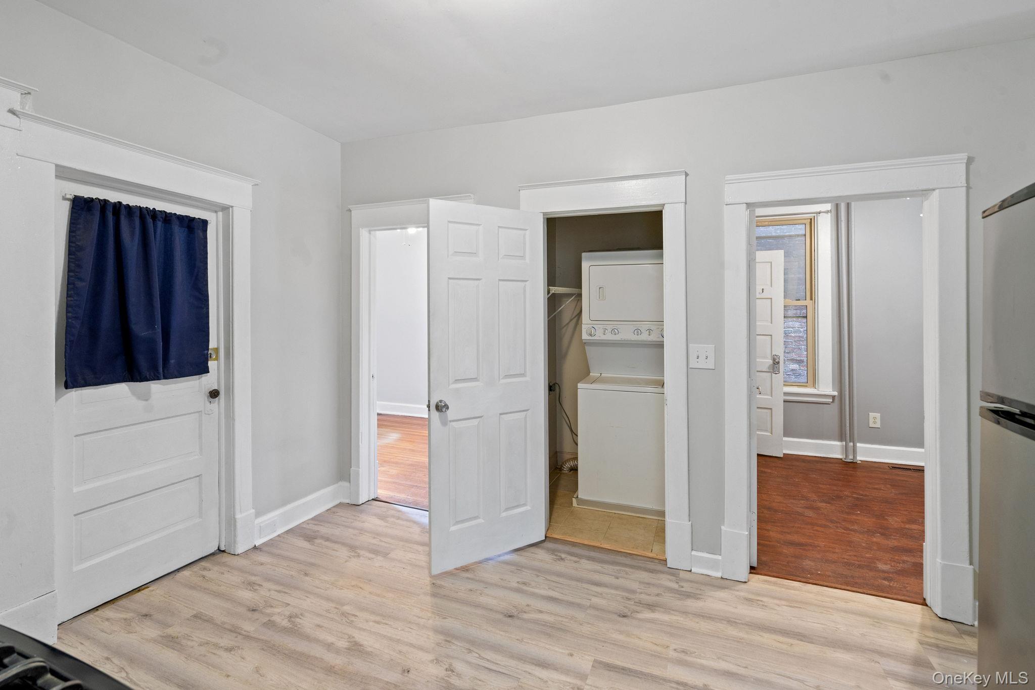 #14 photo, 238 sheridan Avenue, Call Listing Agent , NY 12210