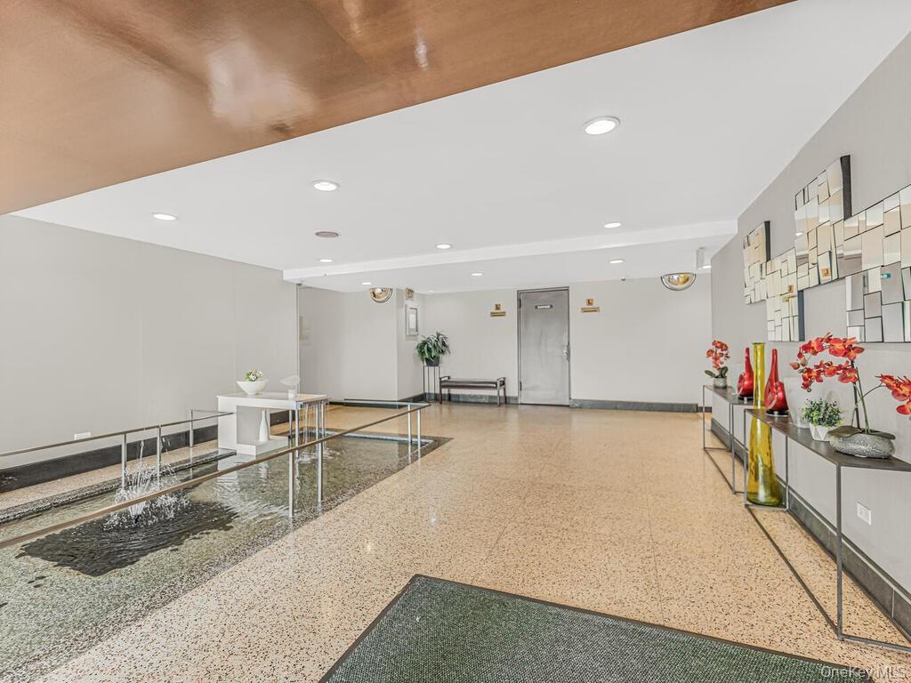 #15 photo, 3363 Sedgwick Avenue, Bronx , NY 10463