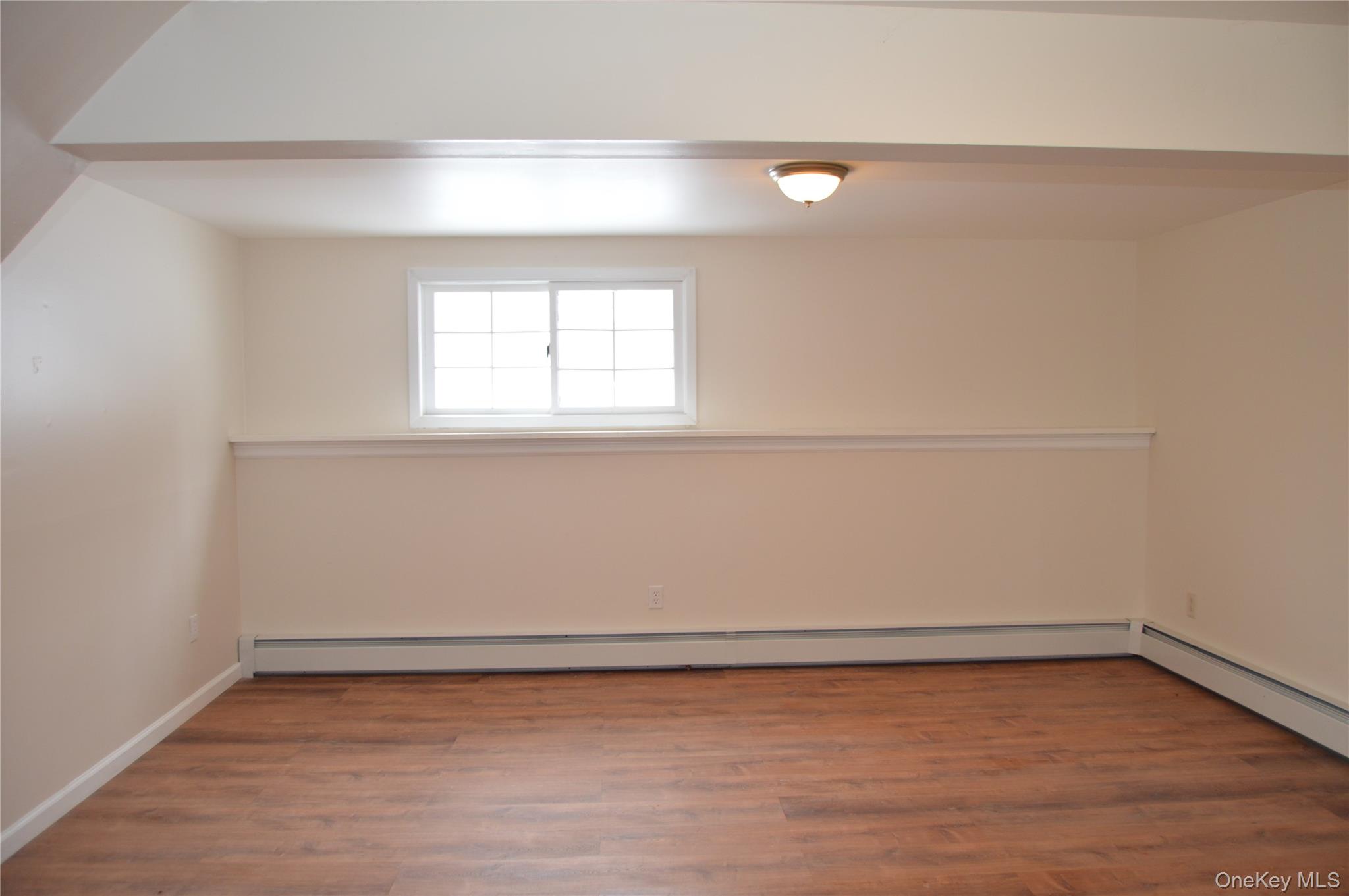 #14 photo, 108 Flower Hill, 紐約州 Kingston , NY 12401