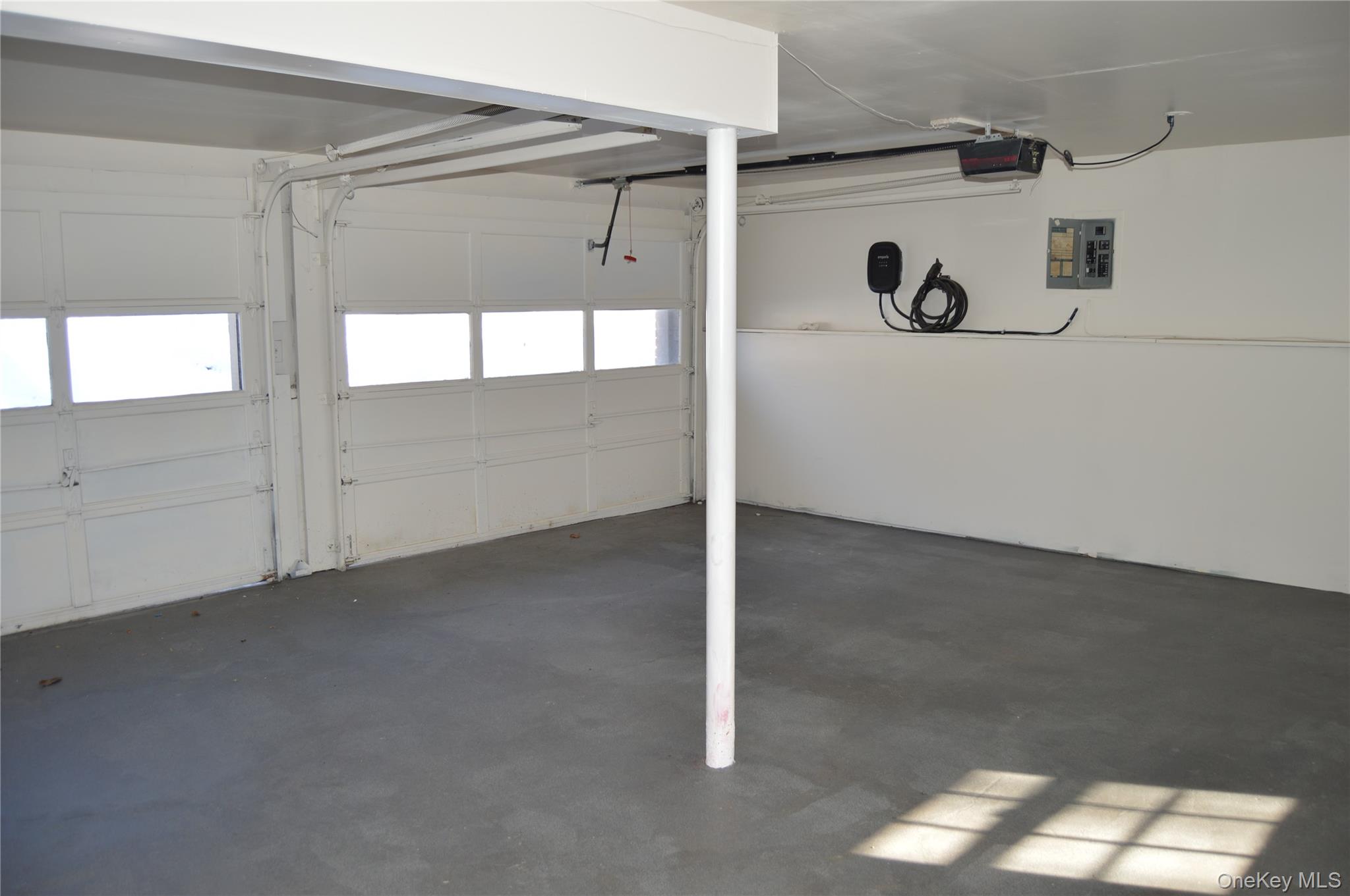 #16 photo, 108 Flower Hill, 紐約州 Kingston , NY 12401