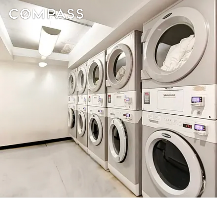 #10 photo, Brooklyn, ব্রুকলিন Williamsburg , NY 11211