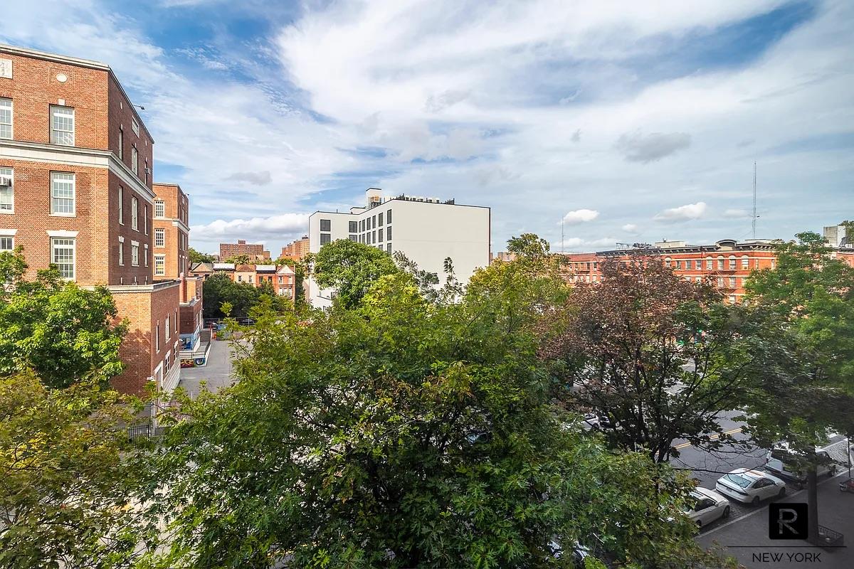 #14 photo, 300 W 135th Street, West Harlem , NY 10030