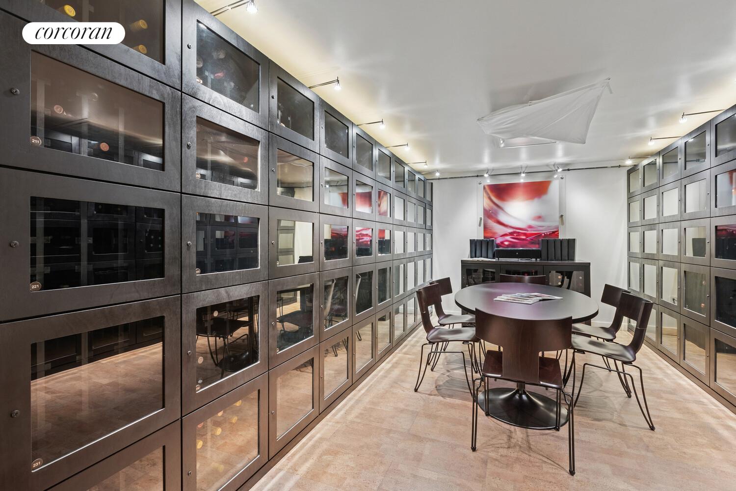 #15 photo, 15 W 53RD Street, Midtown , NY 10019