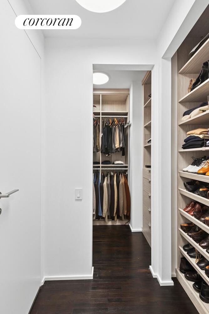 #8 photo, 15 W 53RD Street, Midtown , NY 10019