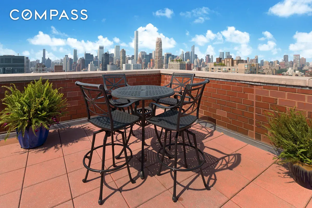 #9 photo, New York City, Lenox Hill , NY 10021