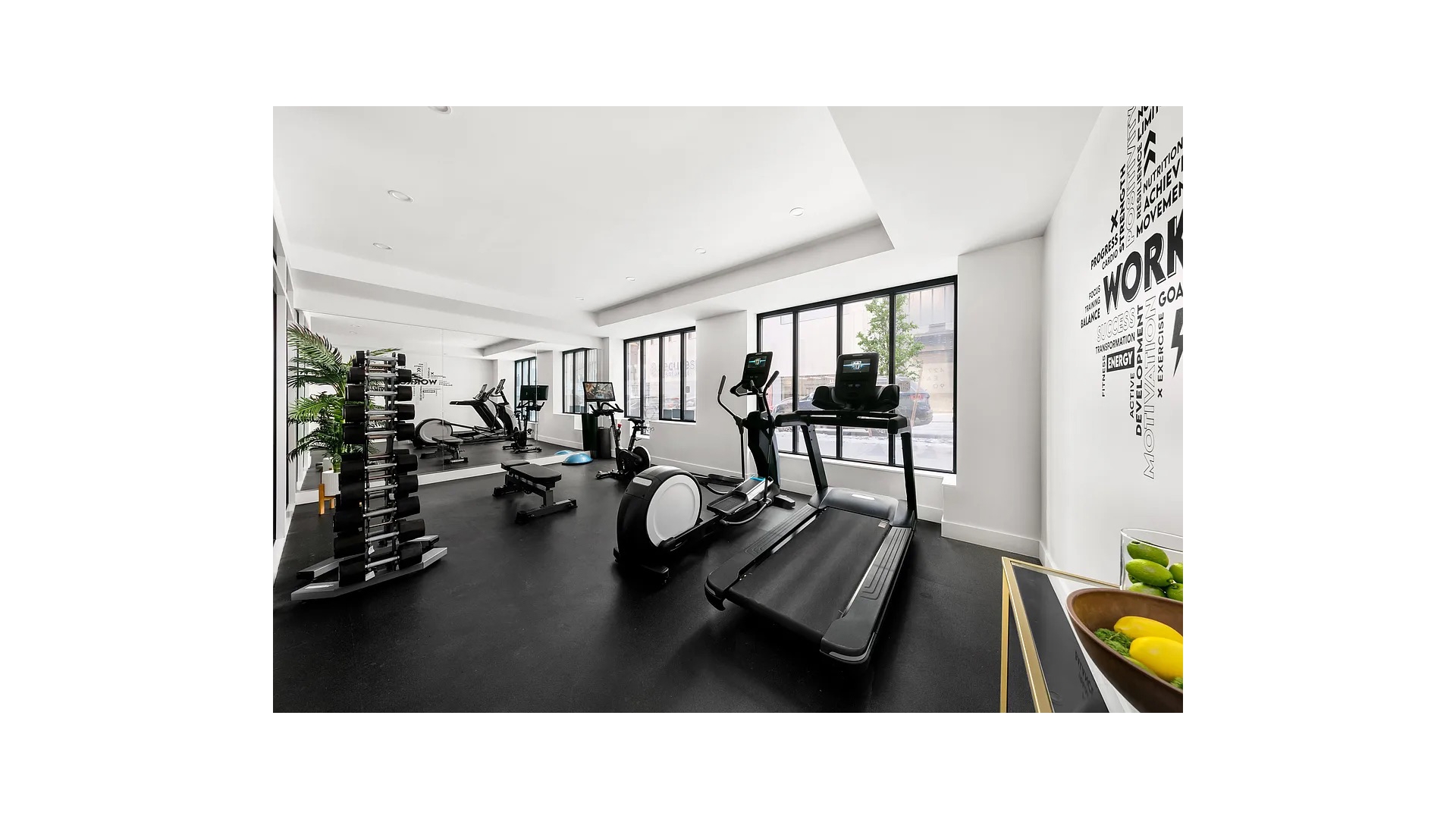 #18 photo, 427 E 90TH Street, Yorkville , NY 10128