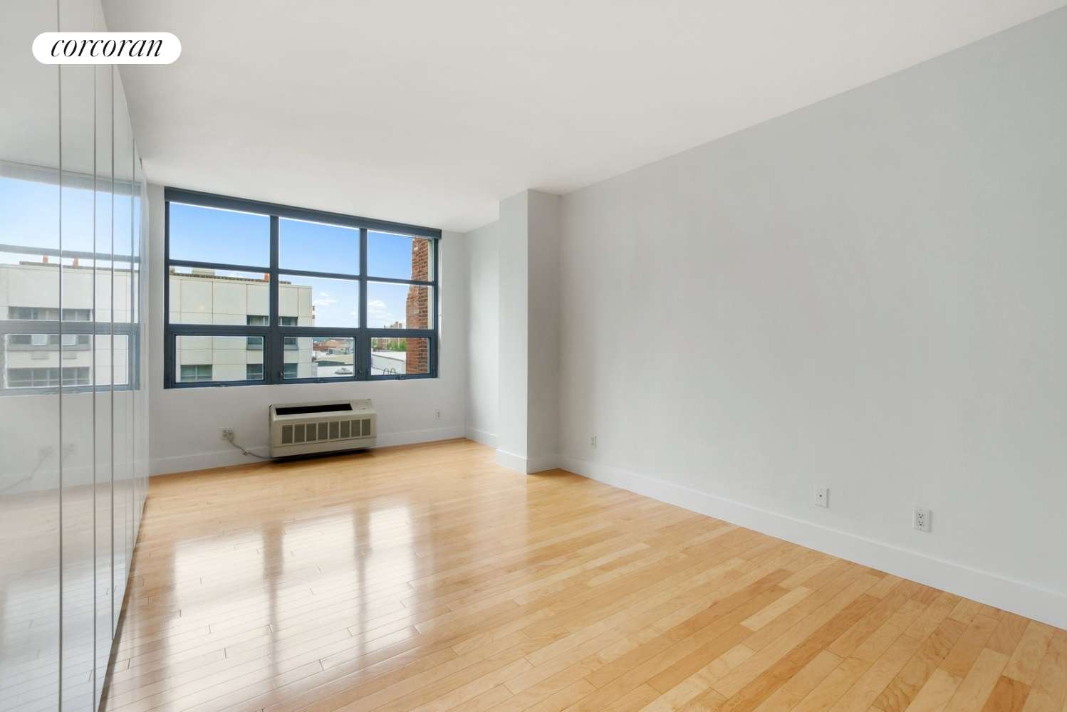 #6 photo, 5-09 48TH Avenue, Hunters Point , NY 11101
