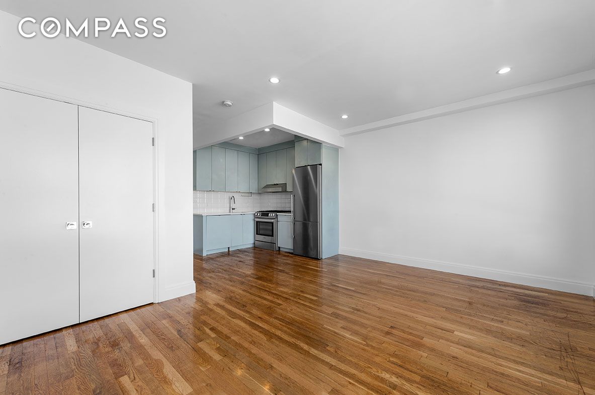 #2 photo, Brooklyn, Bedford-Stuyvesant , NY 11233