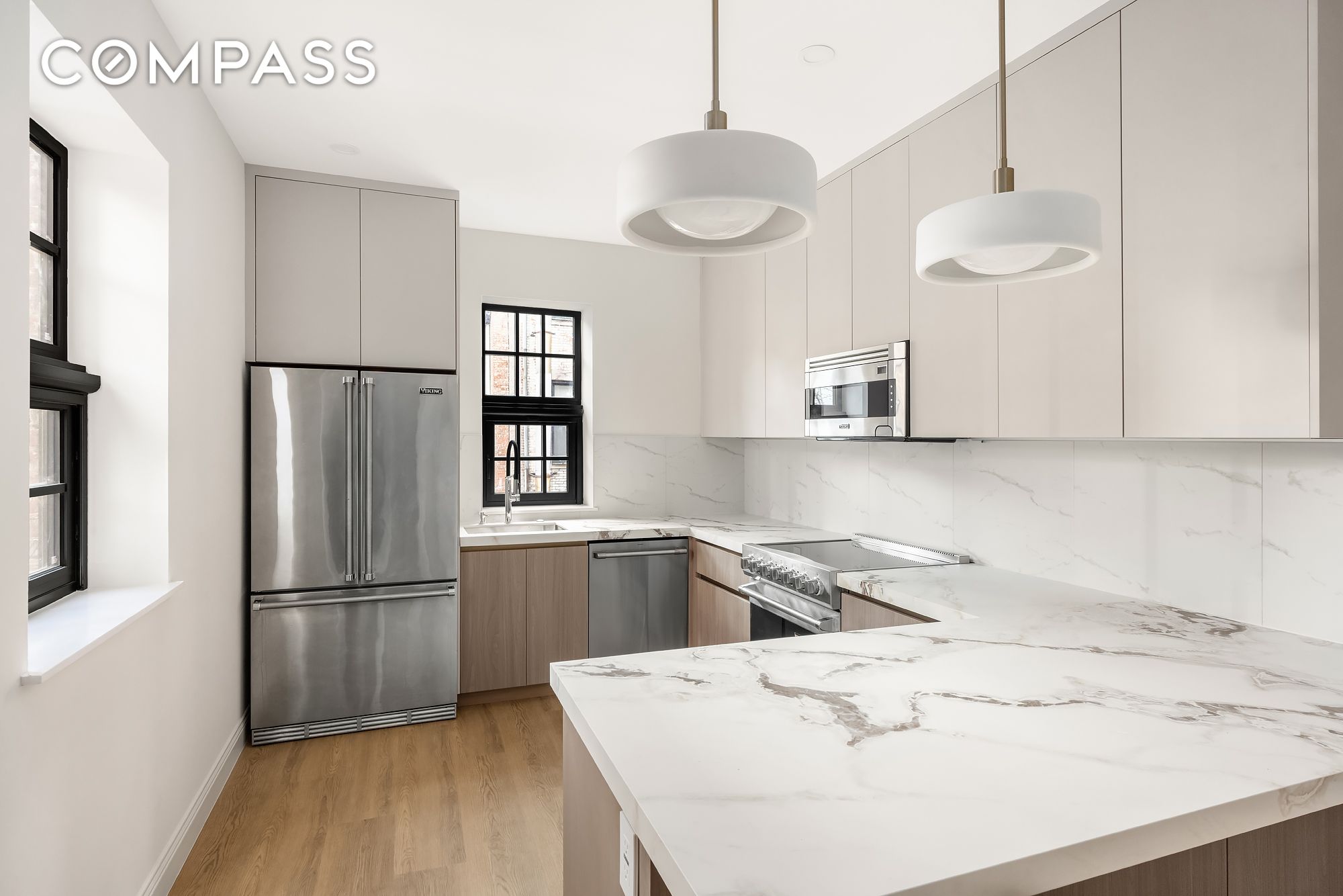 #6 photo, 110 E 37th Street, מנהטן Murray Hill , NY 10016