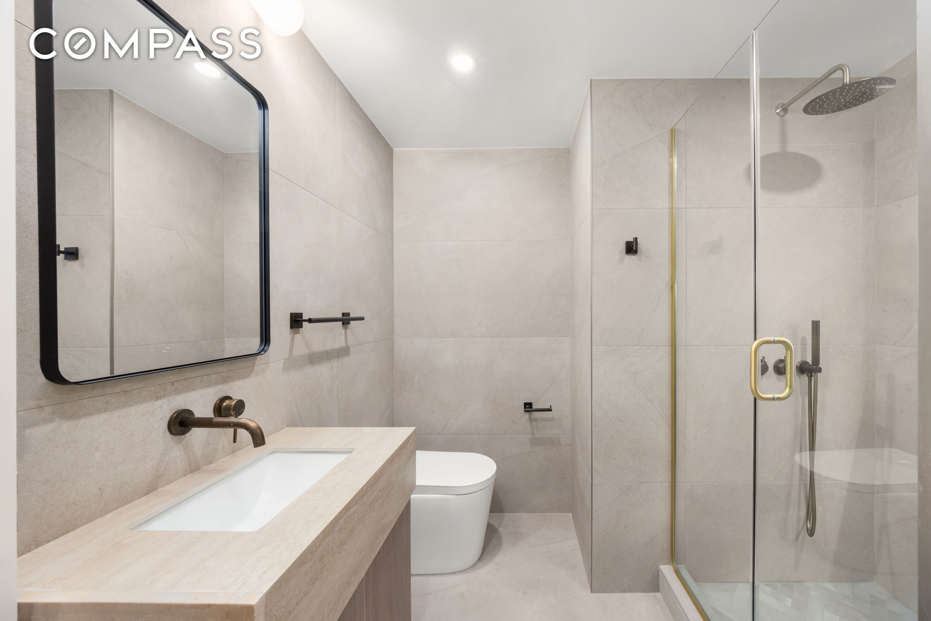 #9 photo, 110 E 37th Street, Murray Hill , NY 10016