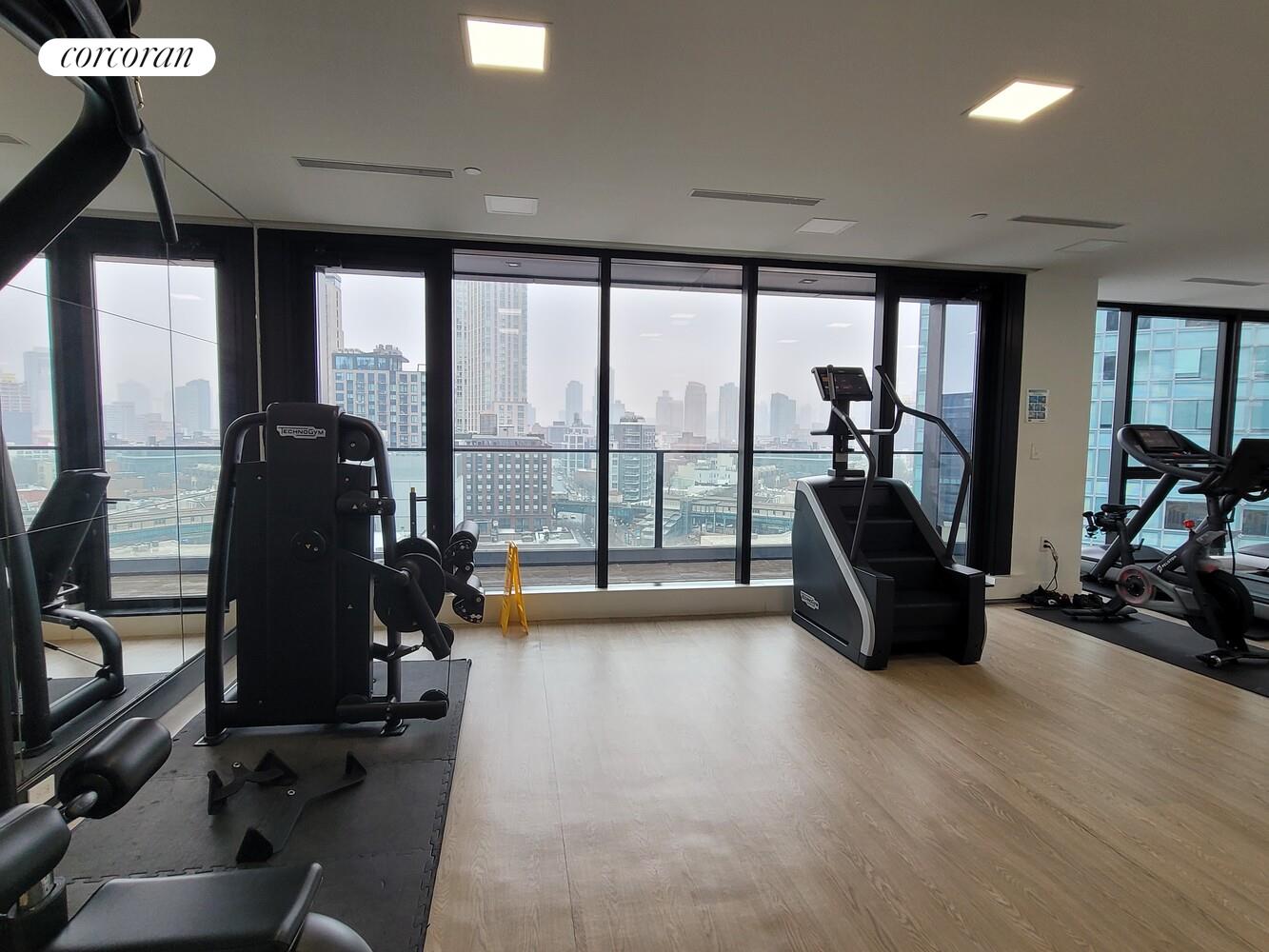 #11 photo, 45-07 COURT Square, 뉴욕퀸즈 Long Island City , NY 11101