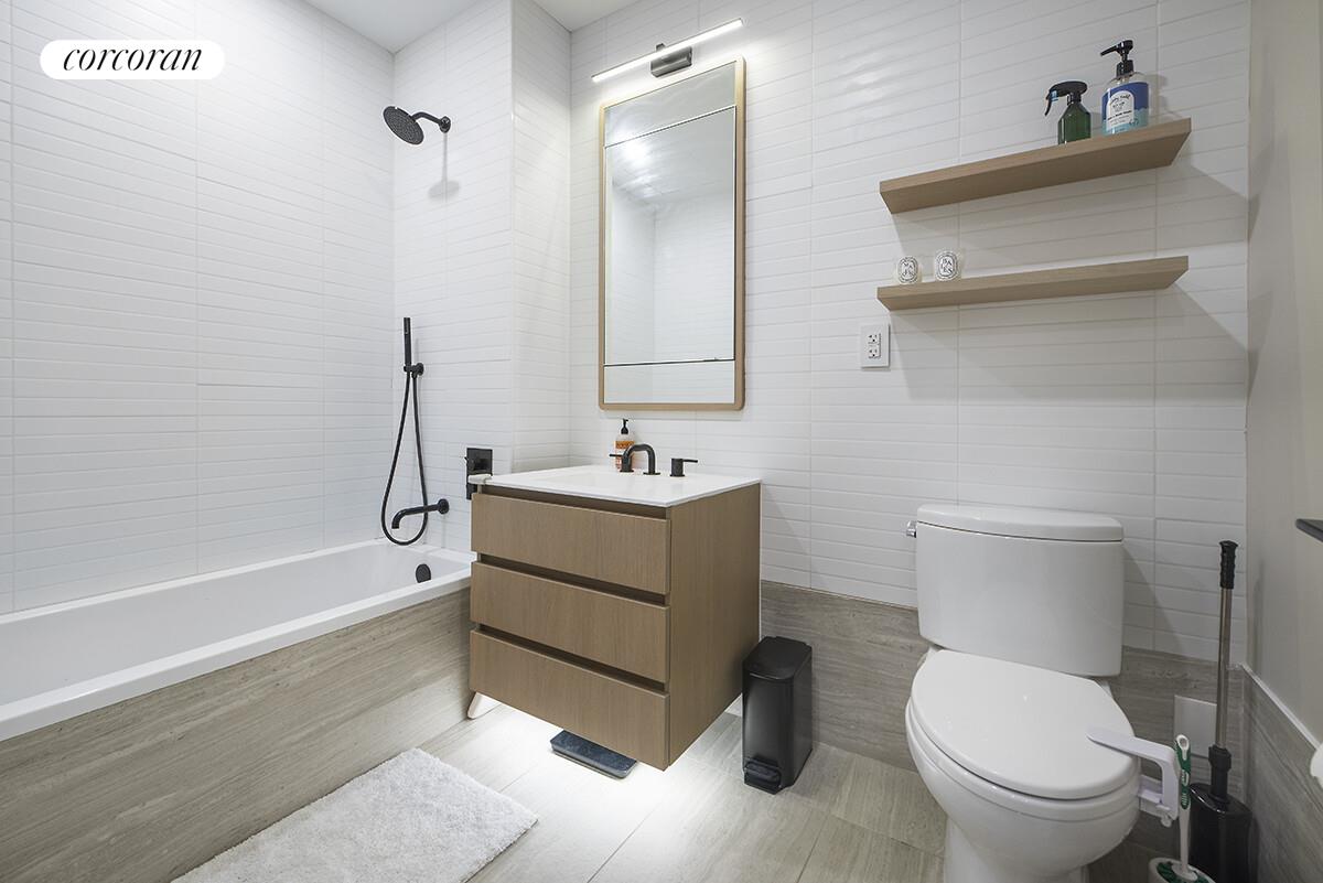 #6 photo, 45-07 COURT Square, 뉴욕퀸즈 Long Island City , NY 11101