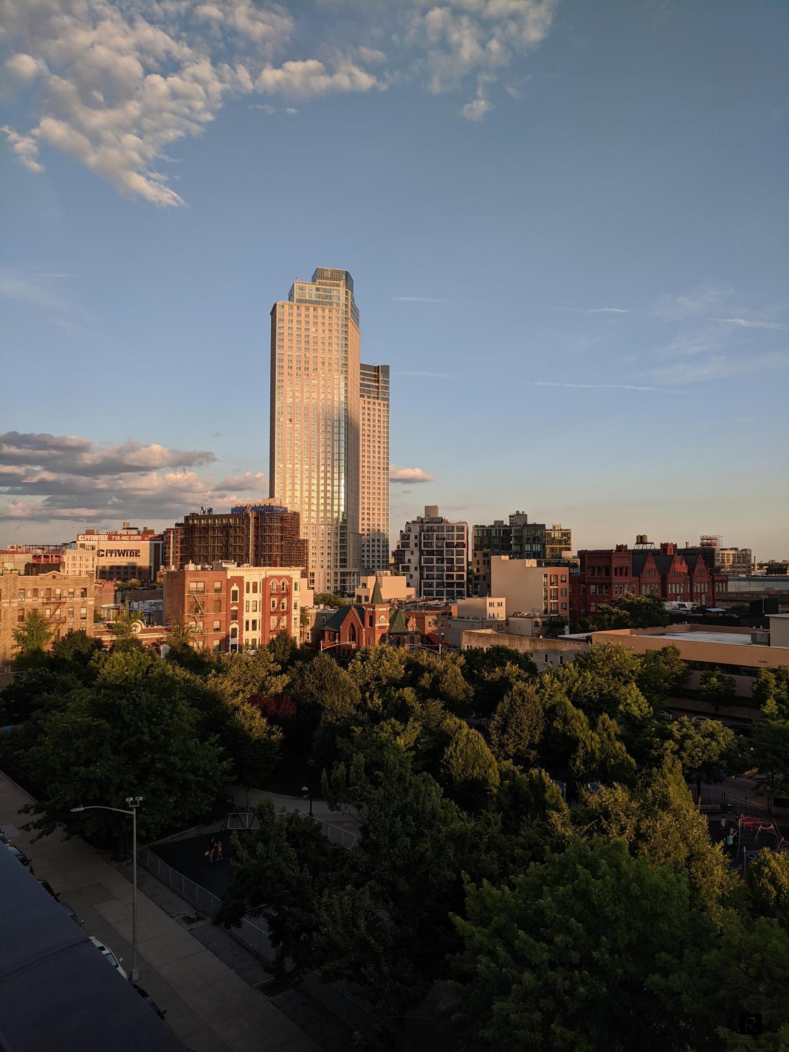 #18 photo, 11-25 45th Avenue, Long Island City , NY 11101