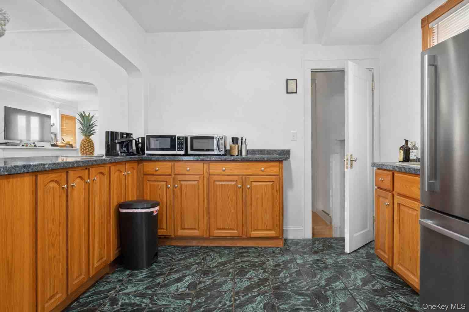 #9 photo, 18216 141st Avenue, Springfield Gardens , NY 11413