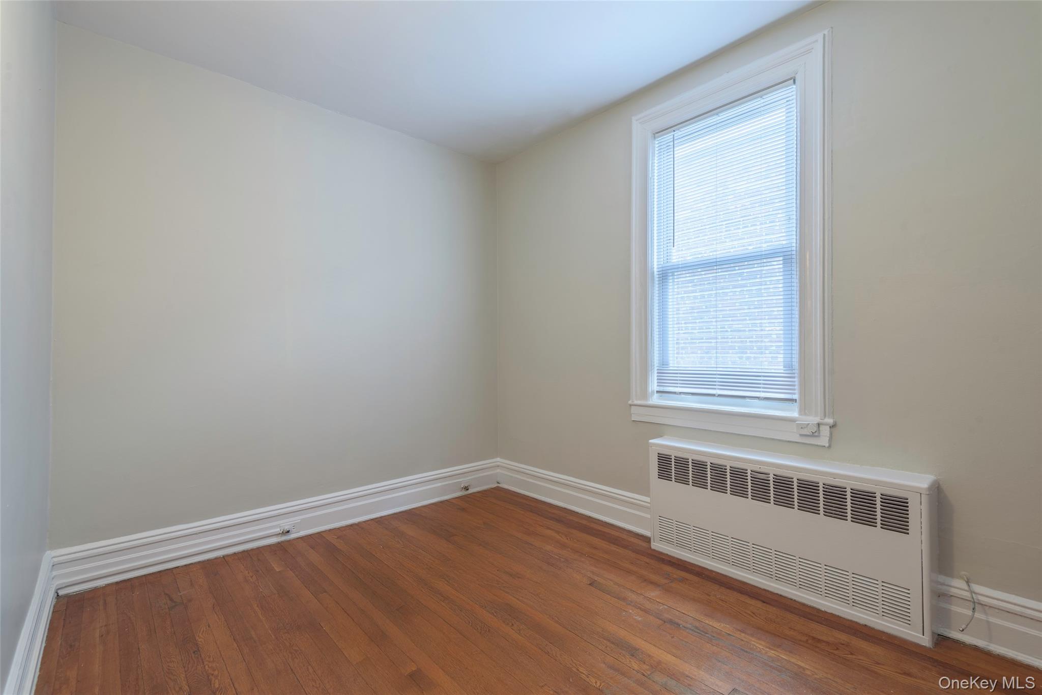 #19 photo, 2807 Newtown Avenue, Astoria , NY 11102