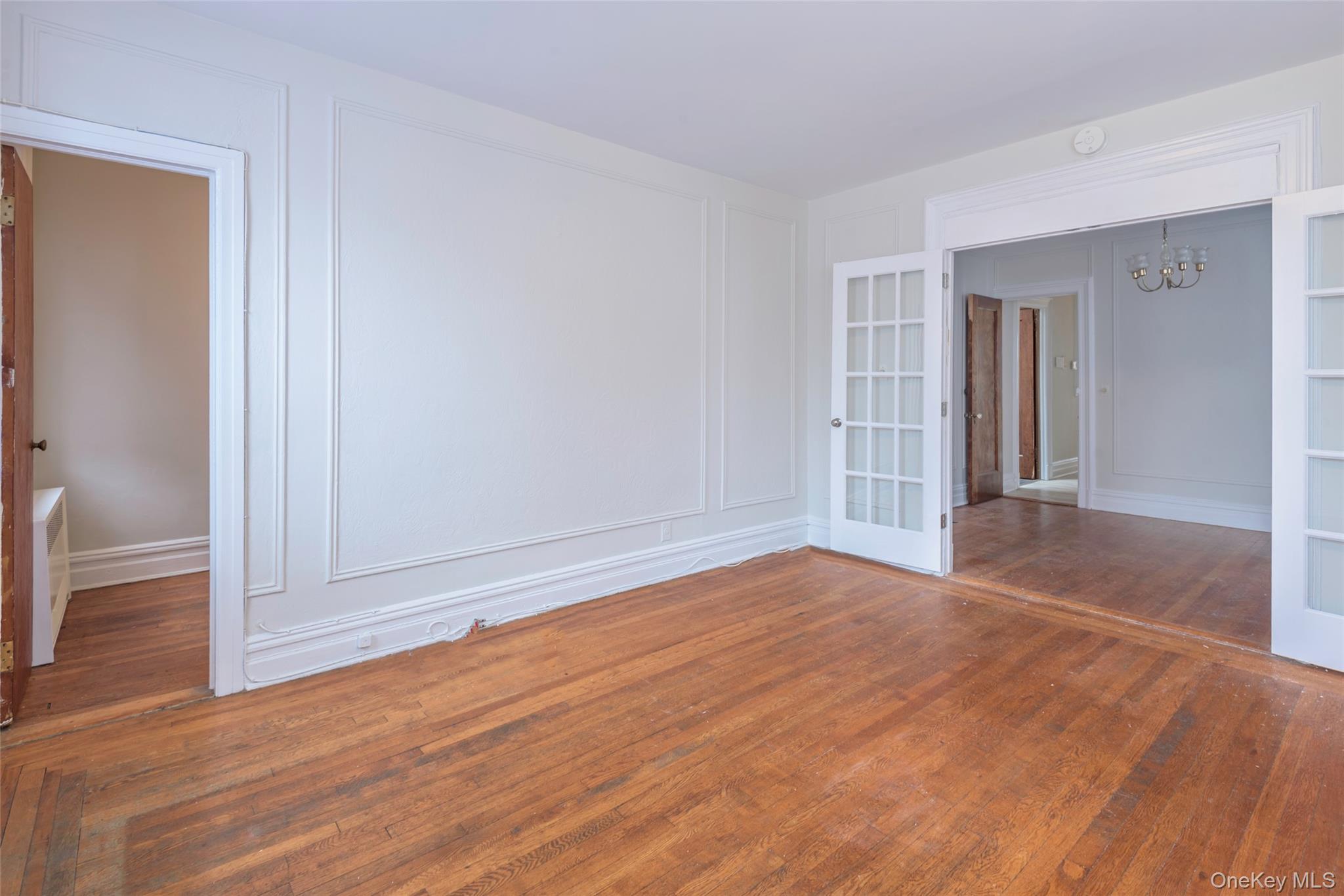 #5 photo, 2807 Newtown Avenue, Astoria , NY 11102